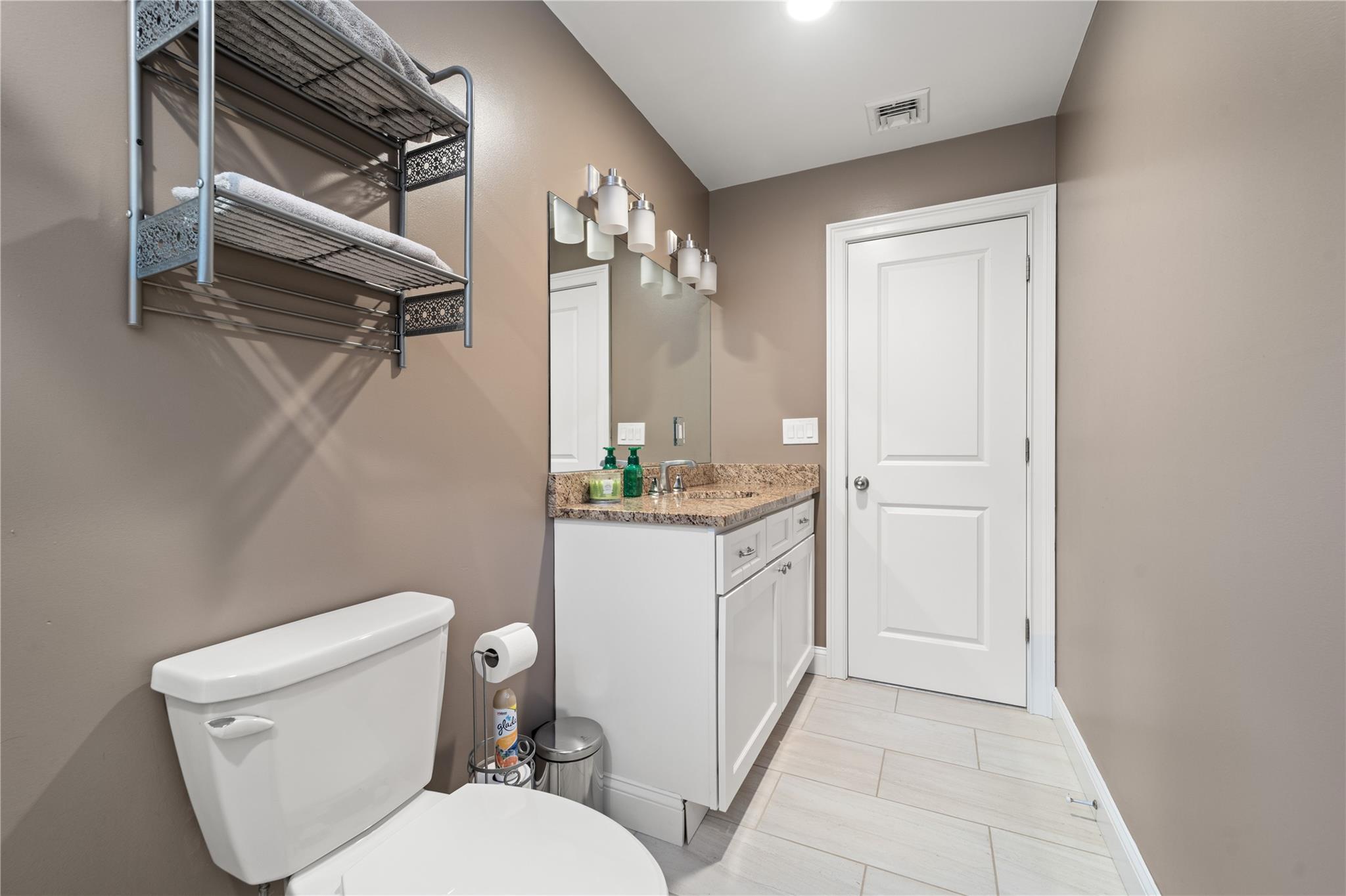 #12 photo, 581 Wood Road, 紐約州 Mahopac , NY 10541