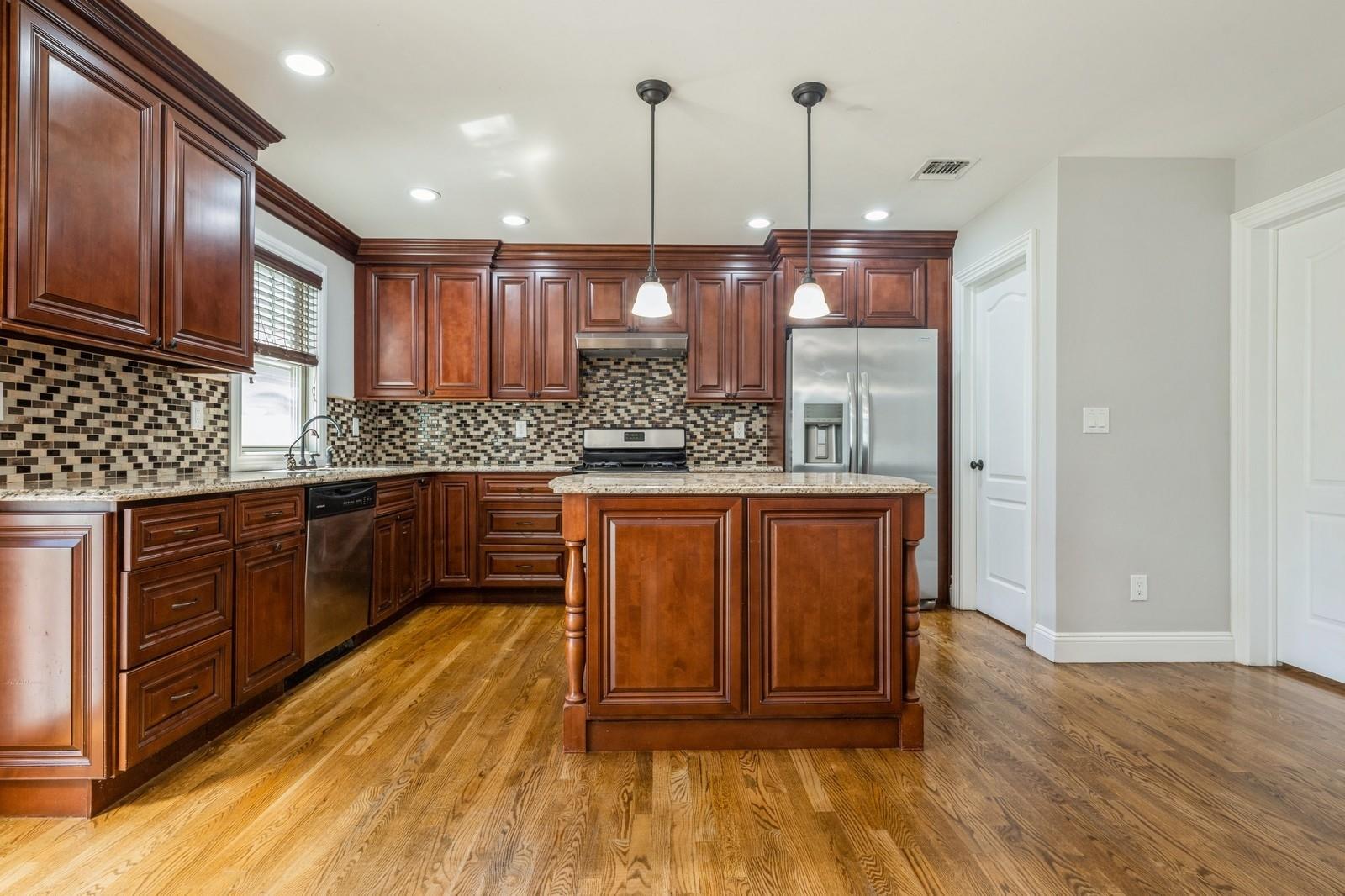 #15 photo, 413 Robyn Place, 長島 East Meadow , NY 11554