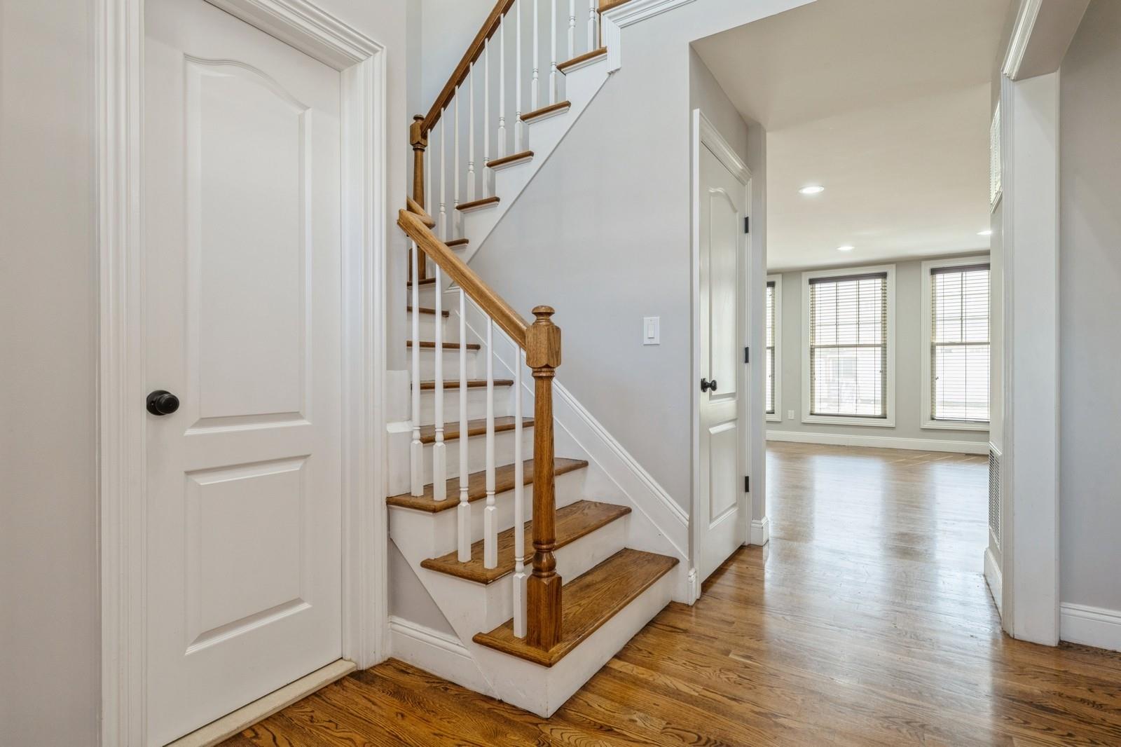 #5 photo, 413 Robyn Place, 長島 East Meadow , NY 11554