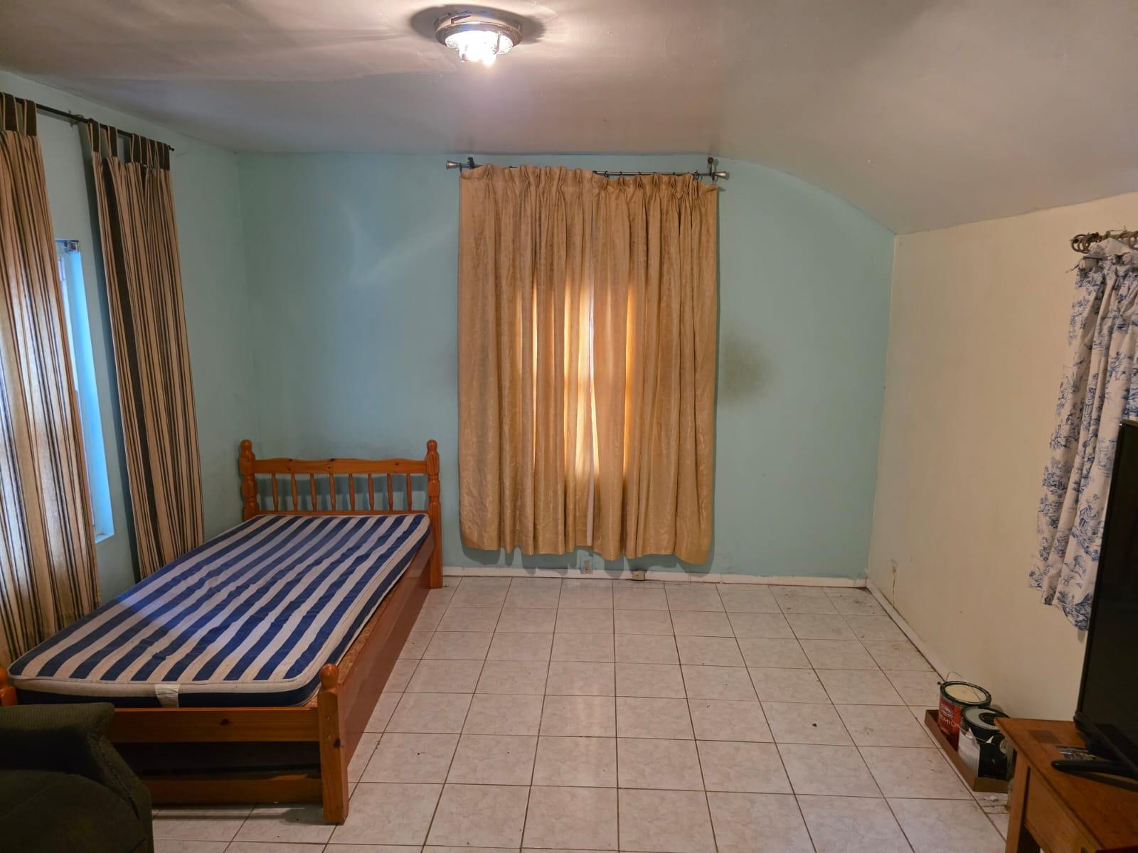 #17 photo, 3318 104th Street, Corona , NY 11368