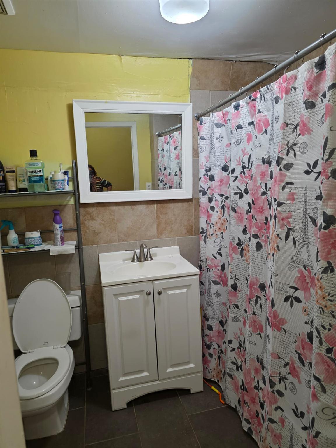 #20 photo, 3318 104th Street, Corona , NY 11368