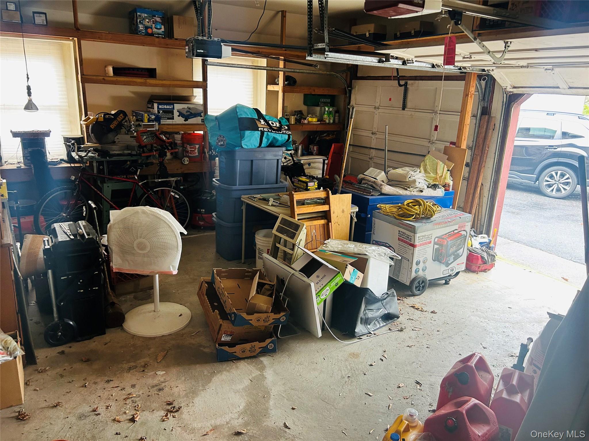 #16 photo, 6 Cedarfield Terrace, サフォーク郡 Saint James , NY 11780