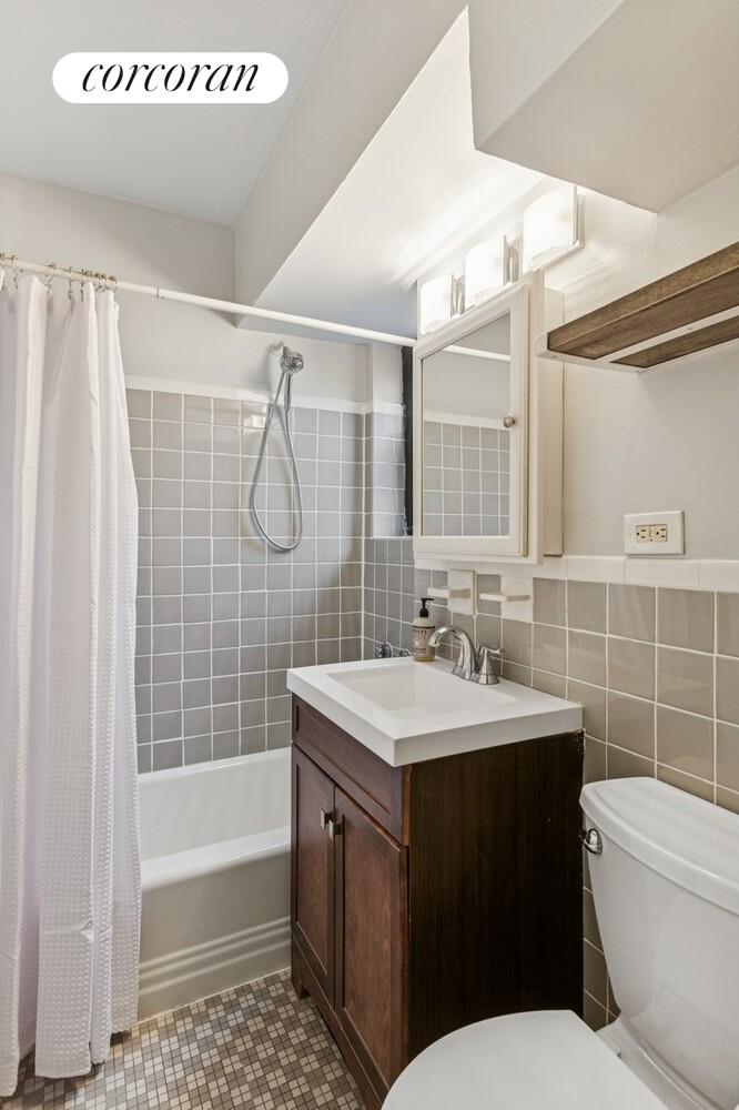 #4 photo, 210 E 36TH Street, マンハッタン Murray Hill , NY 10016