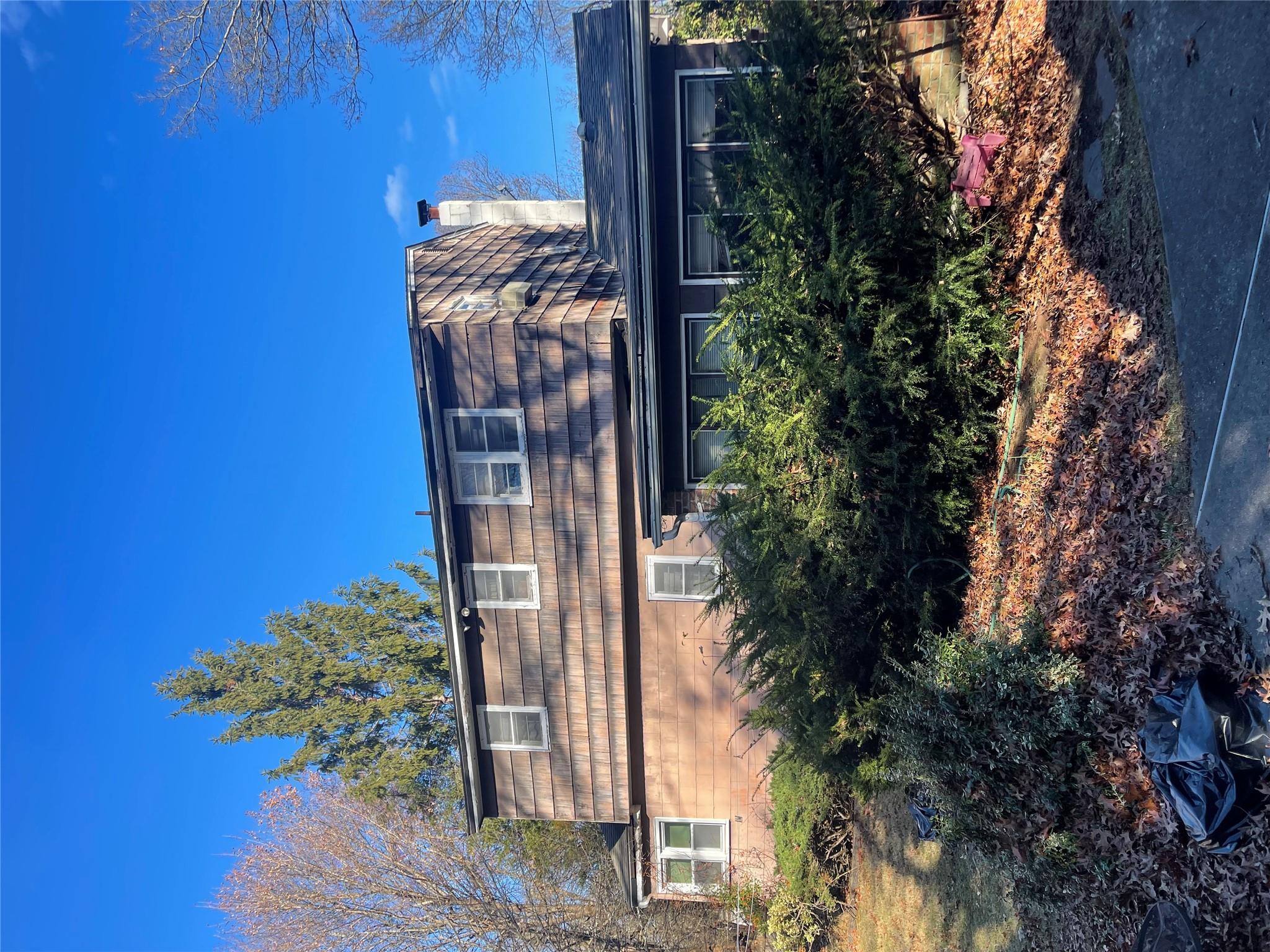 #1 photo, 6 Nevada Avenue, Medford , NY 11763