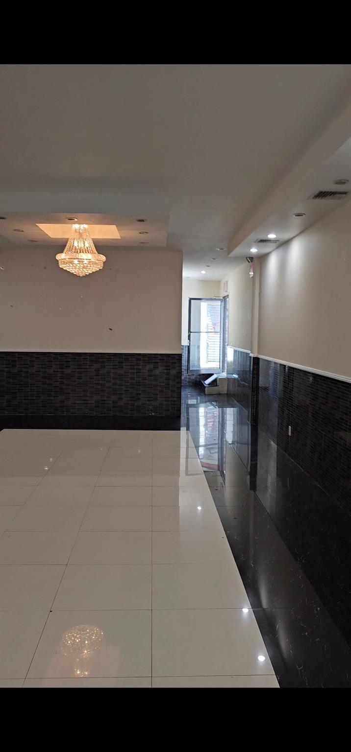 #5 photo, 68-14 Fresh Meadow Lane, クイーンズ区 Fresh Meadows , NY 11365