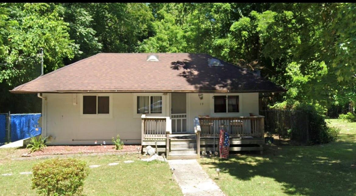 #1 photo, 19 Old Portion Road, 東長島 Lake Ronkonkoma , NY 11779