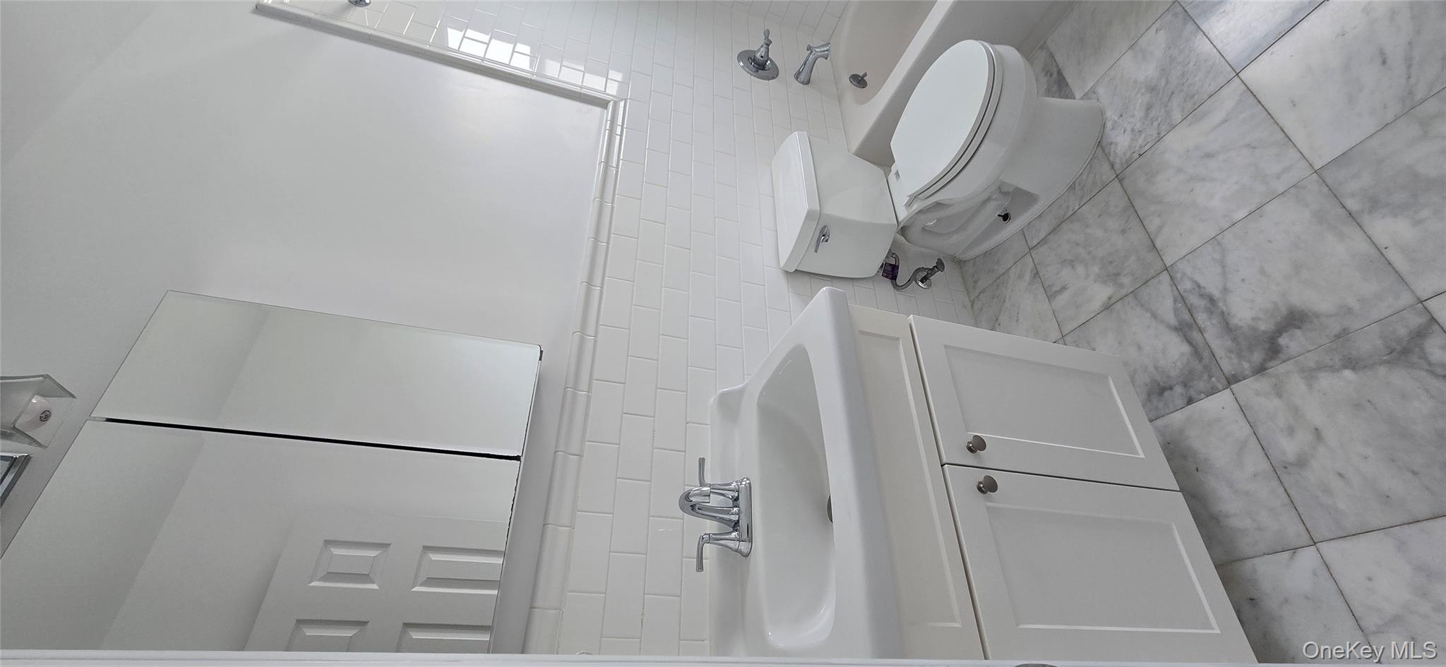 #17 photo, 16 August Avenue, ناسو Bayville , NY 11709