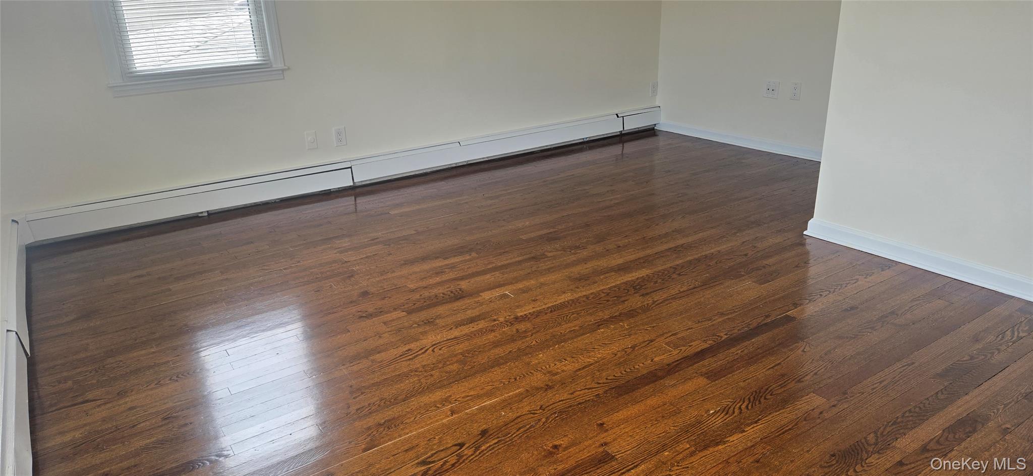 #19 photo, 16 August Avenue, ناسو Bayville , NY 11709