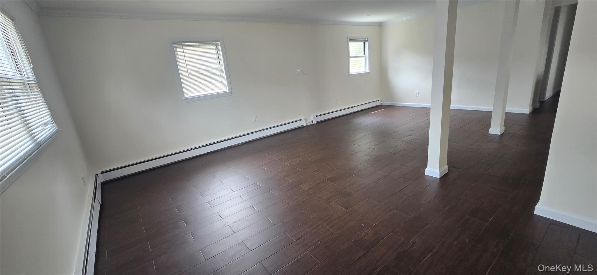 #4 photo, 16 August Avenue, ناسو Bayville , NY 11709