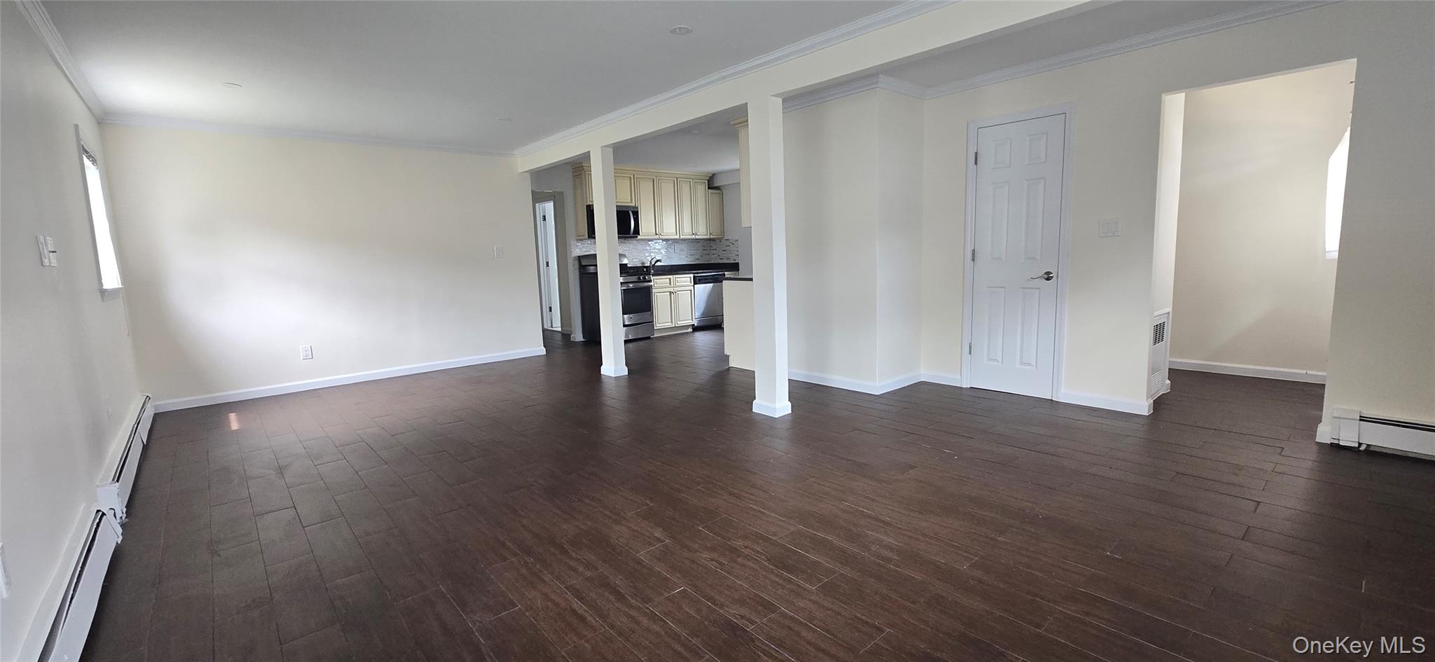 #5 photo, 16 August Avenue, ناسو Bayville , NY 11709