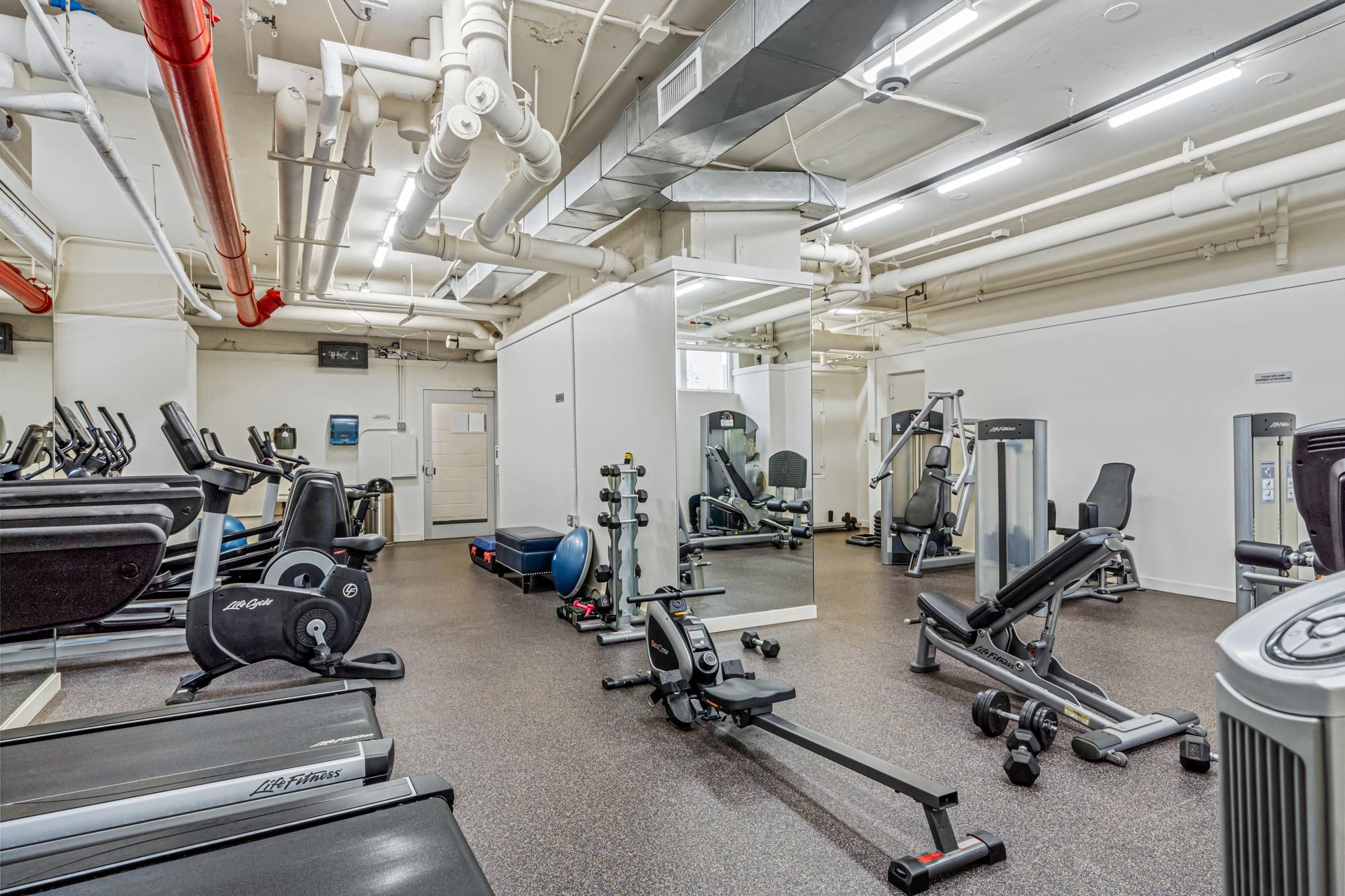 #12 photo, 102-30 66th Road, クイーンズ区 Forest Hills , NY 11375