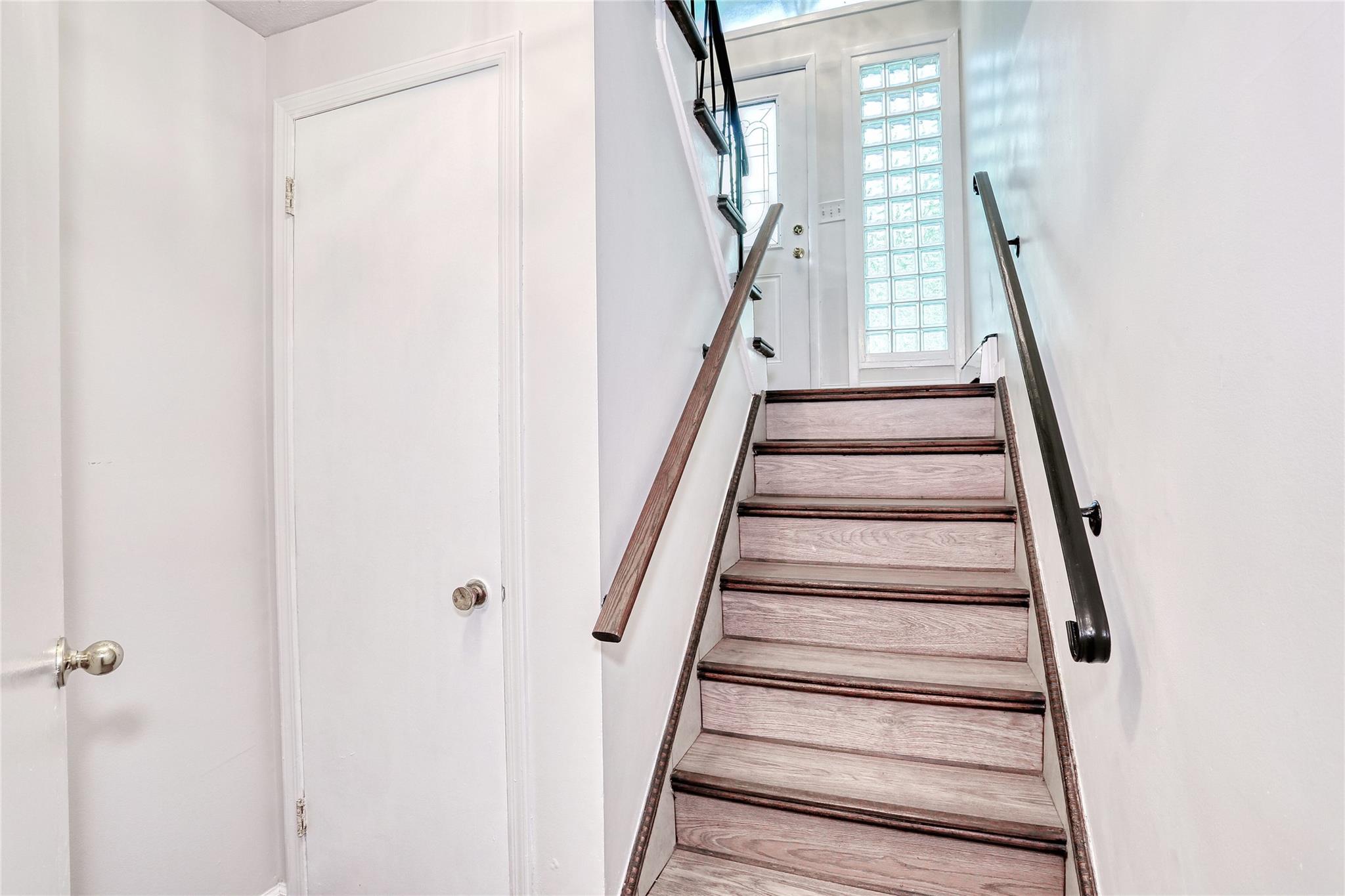 #18 photo, 28 Robin Hood Road, Montebello , NY 10901