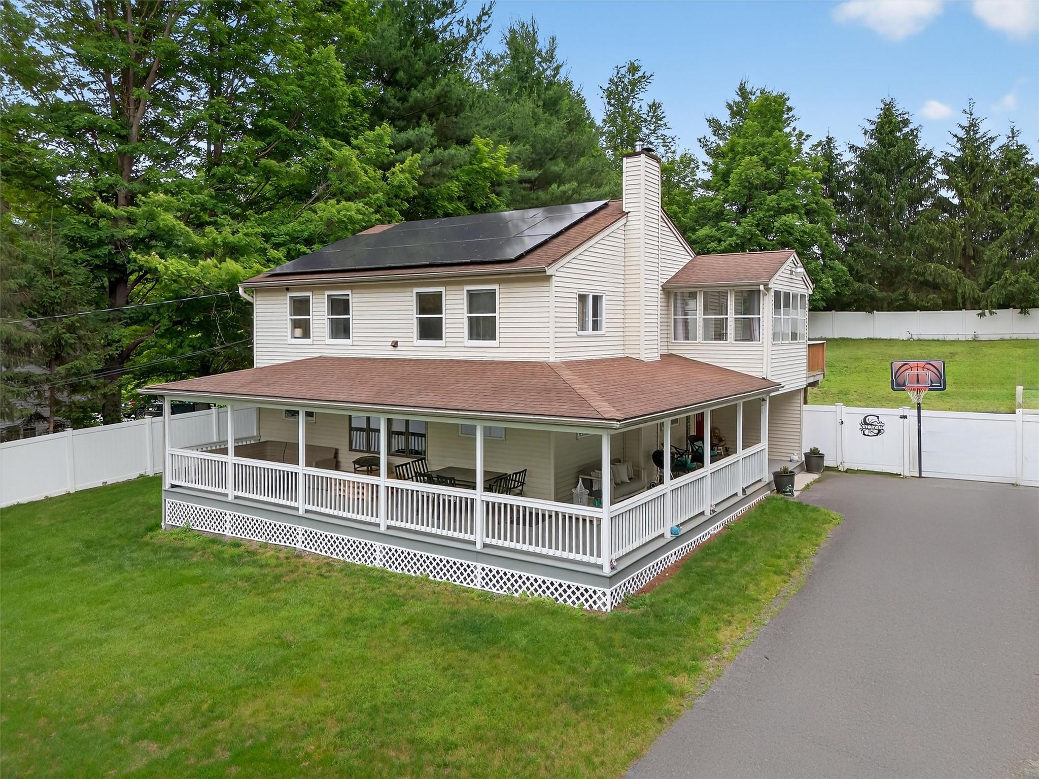 #1 photo, 98 Greenhaven Road, Poughquag , NY 12570