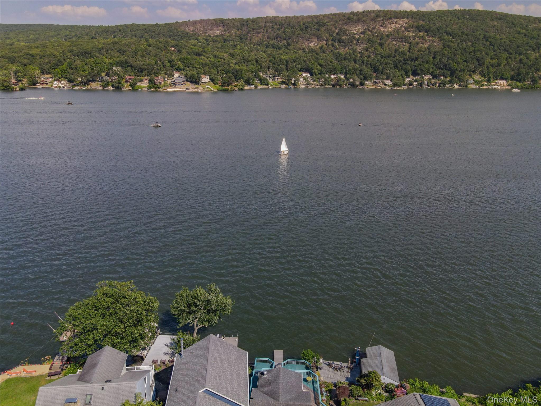 #20 photo, 582 Jersey Avenue, Greenwood Lake , NY 10925