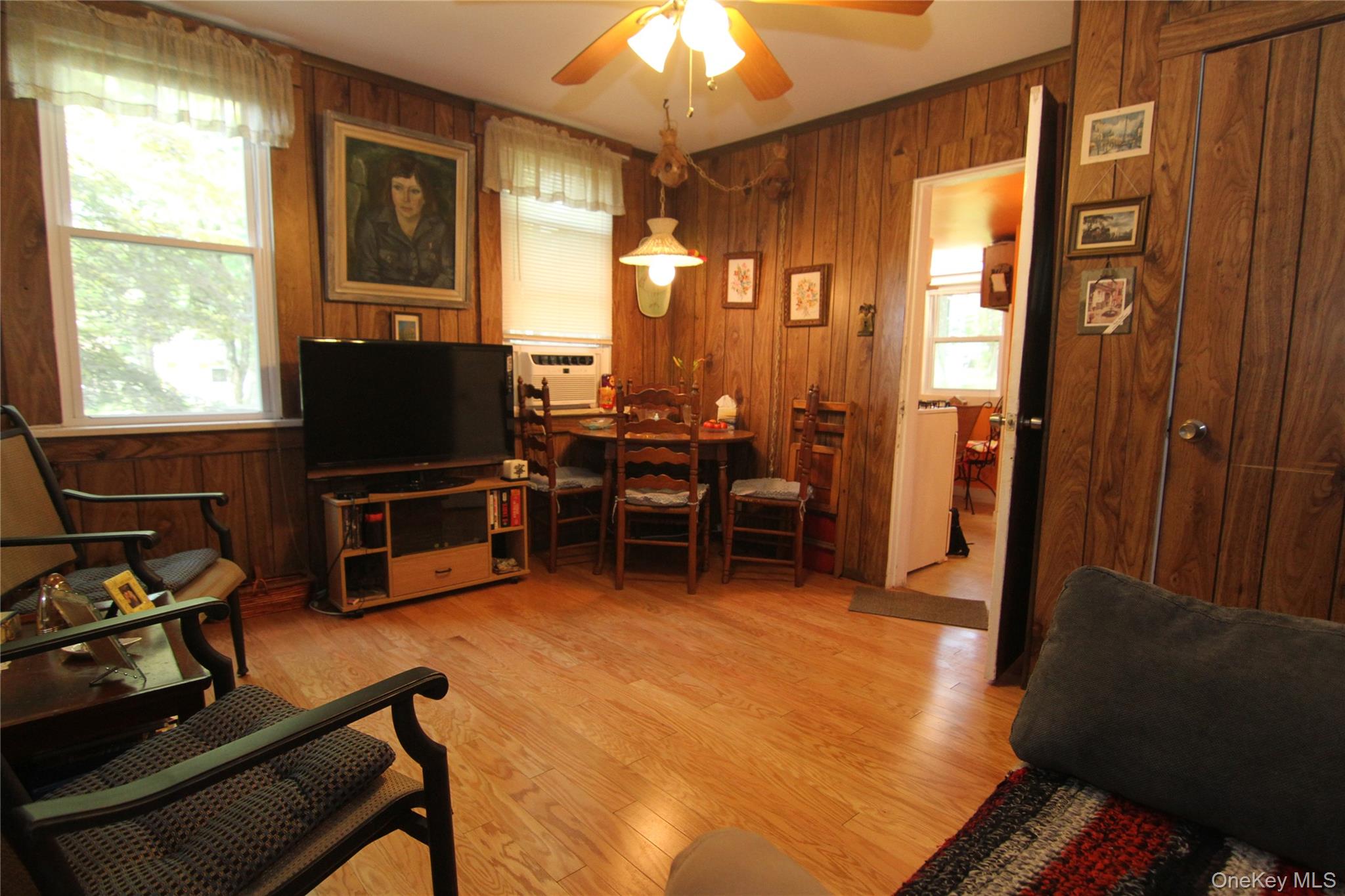 #16 photo, 3155 Lexington Avenue, Mohegan Lake , NY 10567