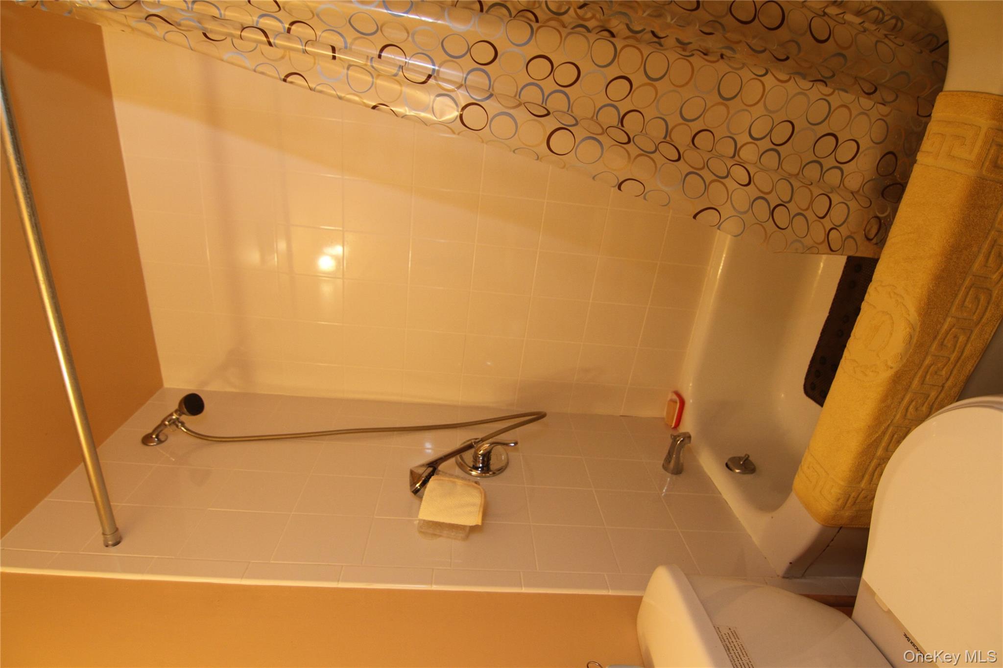 #18 photo, 3155 Lexington Avenue, Mohegan Lake , NY 10567