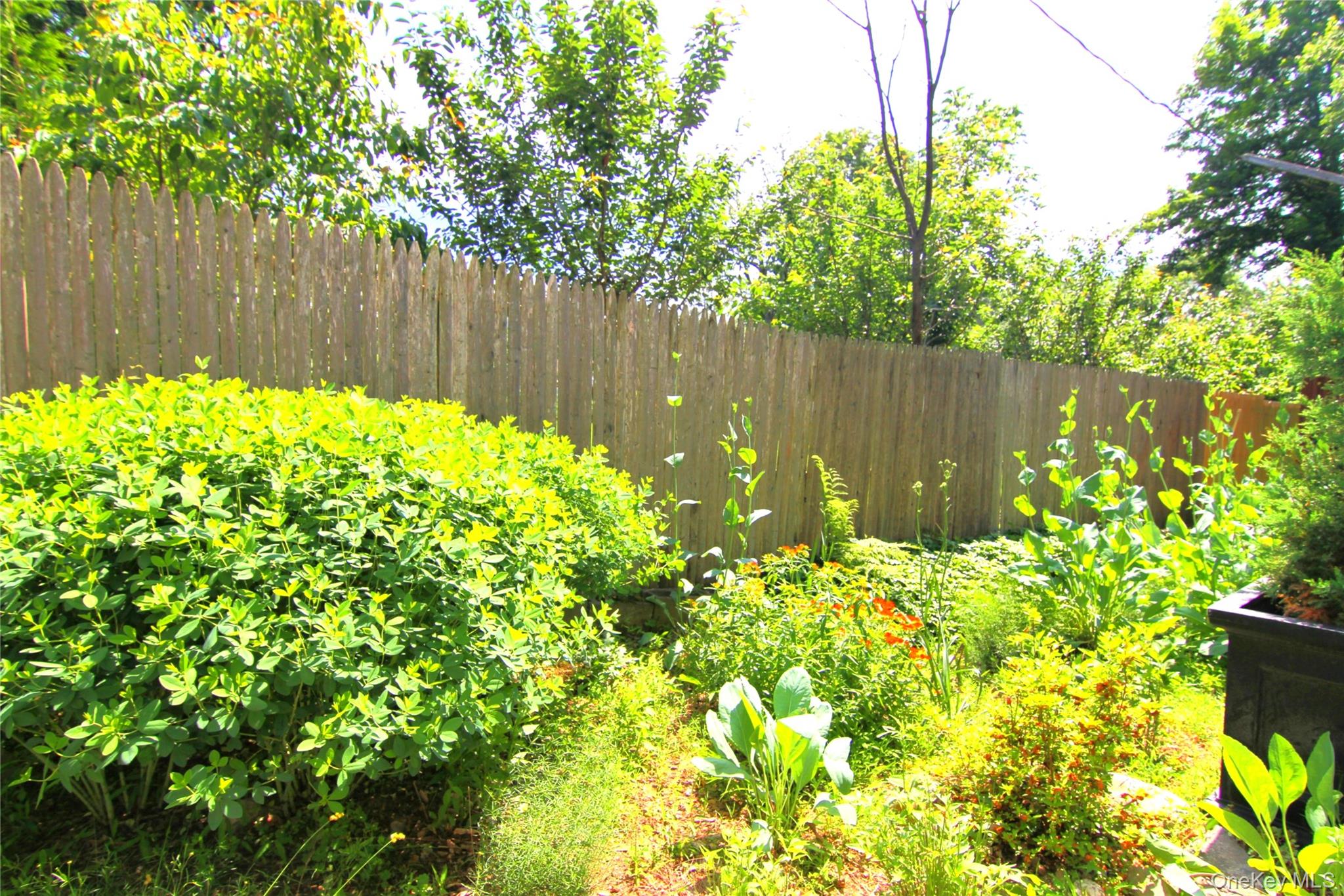 #5 photo, 3155 Lexington Avenue, Mohegan Lake , NY 10567