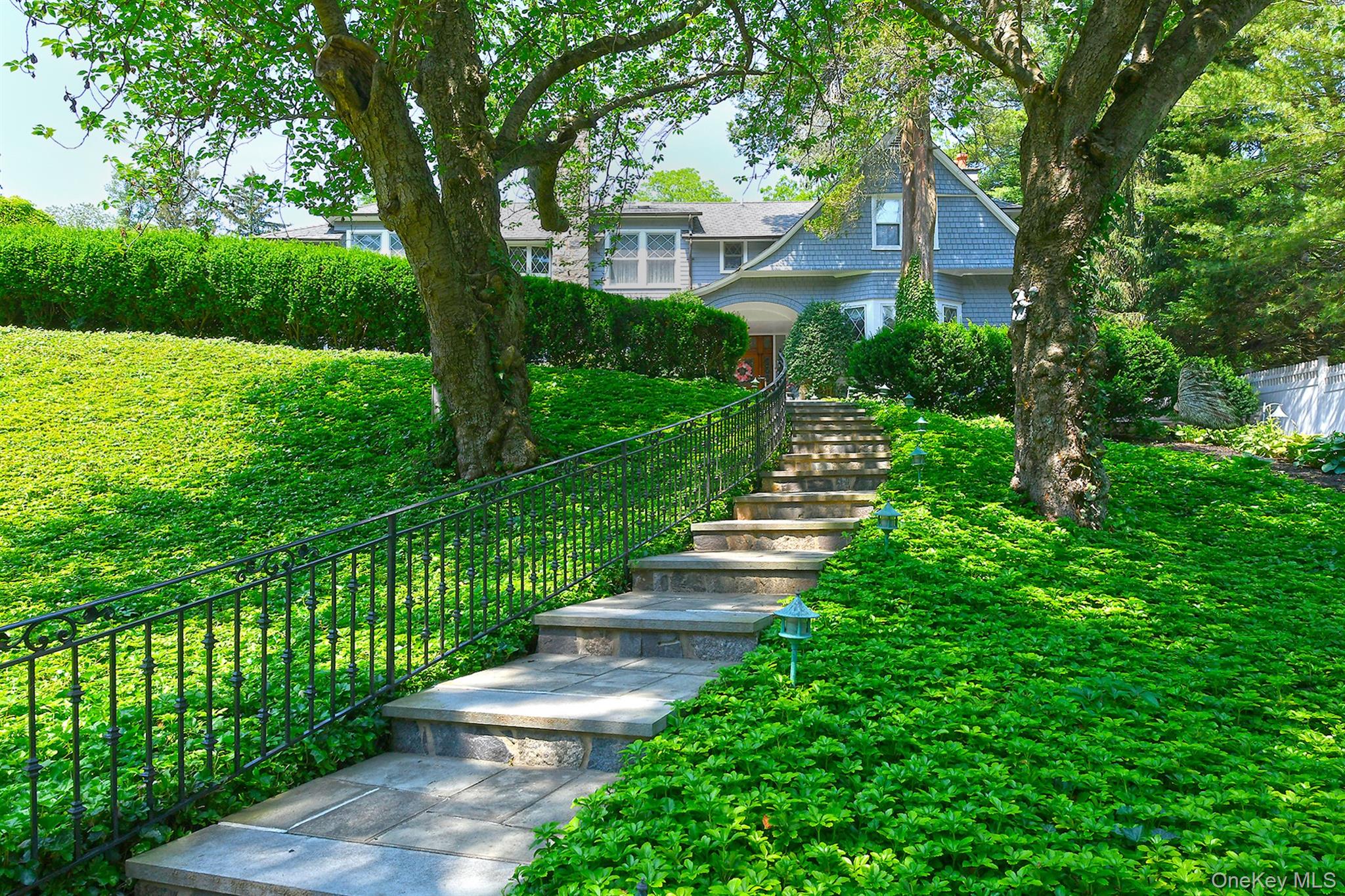 #2 photo, 4 Horse Hollow Road, ナッソー郡 Locust Valley , NY 11560