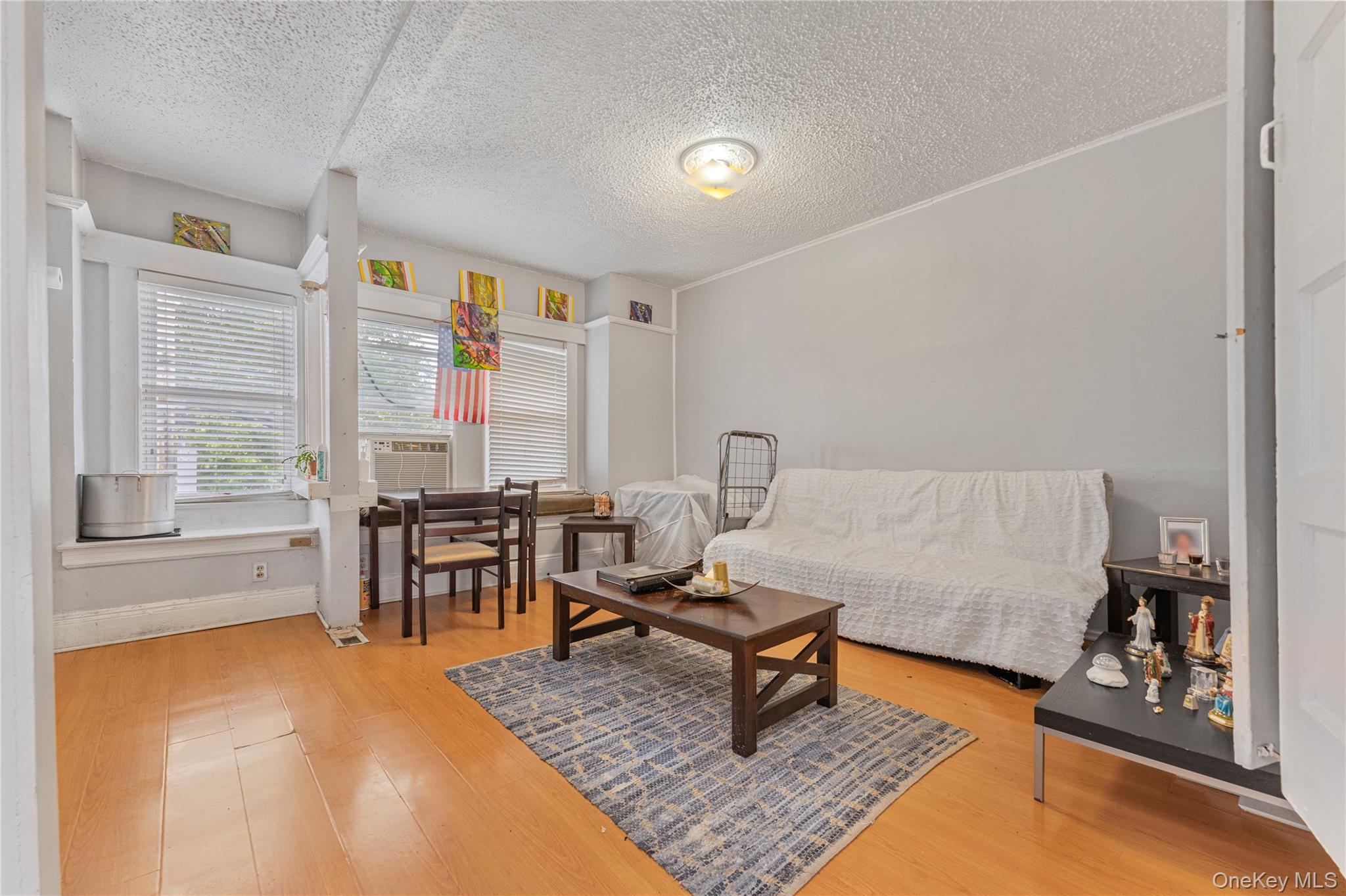 #15 photo, 85-06 122nd Street, クイーンズ区 Kew Gardens , NY 11415