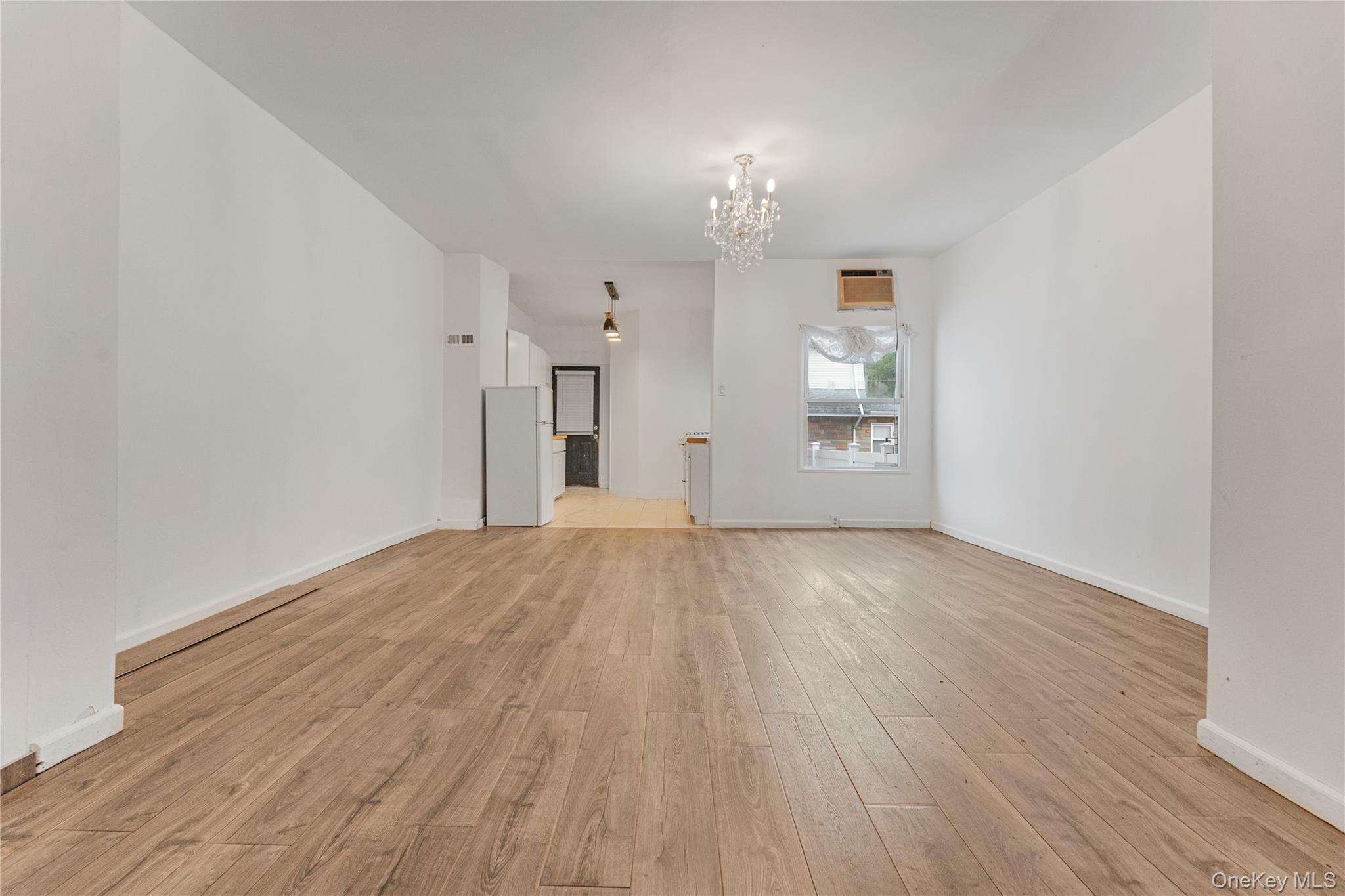 #3 photo, 85-06 122nd Street, クイーンズ区 Kew Gardens , NY 11415