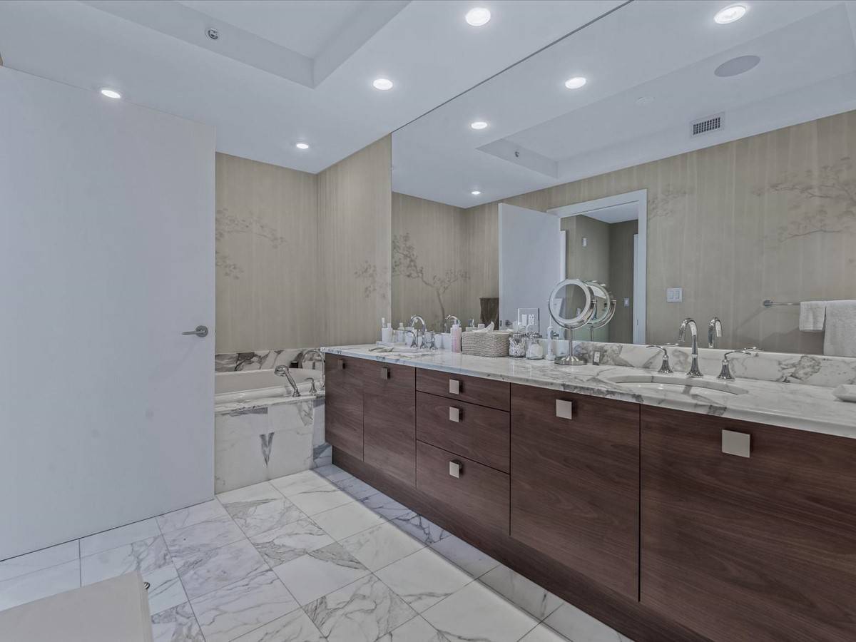 #11 photo, 403 E. Boardwalk, #PH0806, ナッソー郡 Long Beach , NY 11561