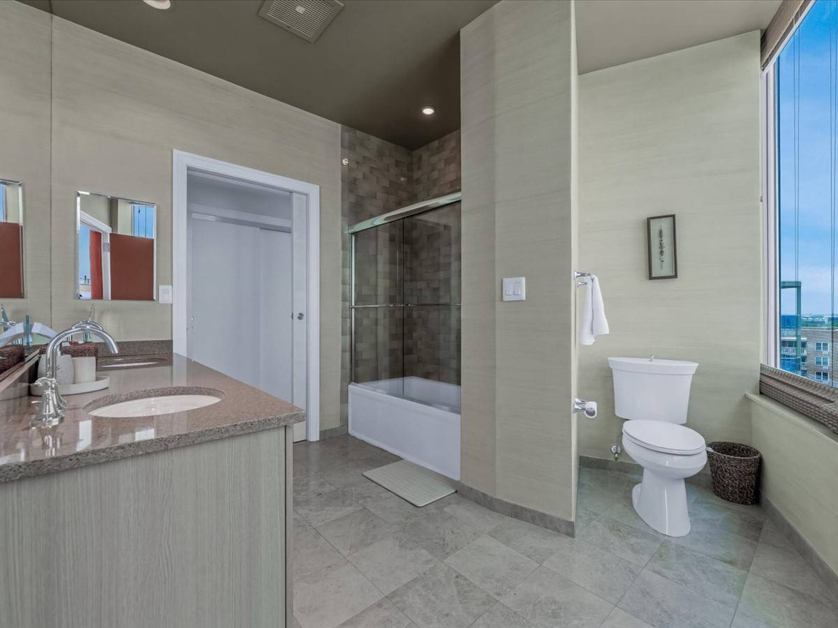 #17 photo, 403 E. Boardwalk, #PH0806, ナッソー郡 Long Beach , NY 11561