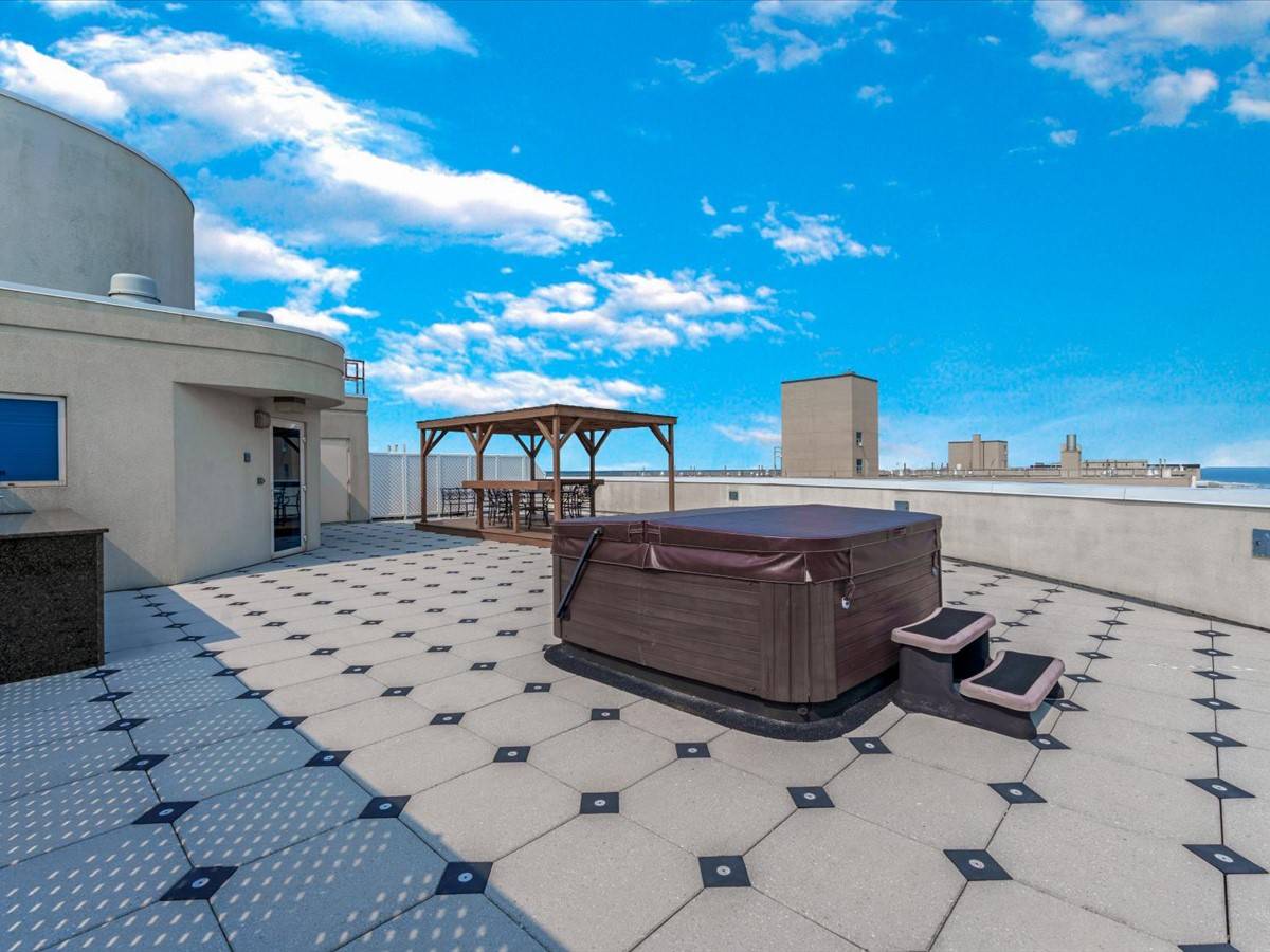 #22 photo, 403 E. Boardwalk, #PH0806, ナッソー郡 Long Beach , NY 11561