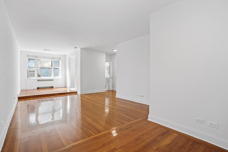 #1 photo, 360 W 55TH Street, Hells Kitchen , NY 10019