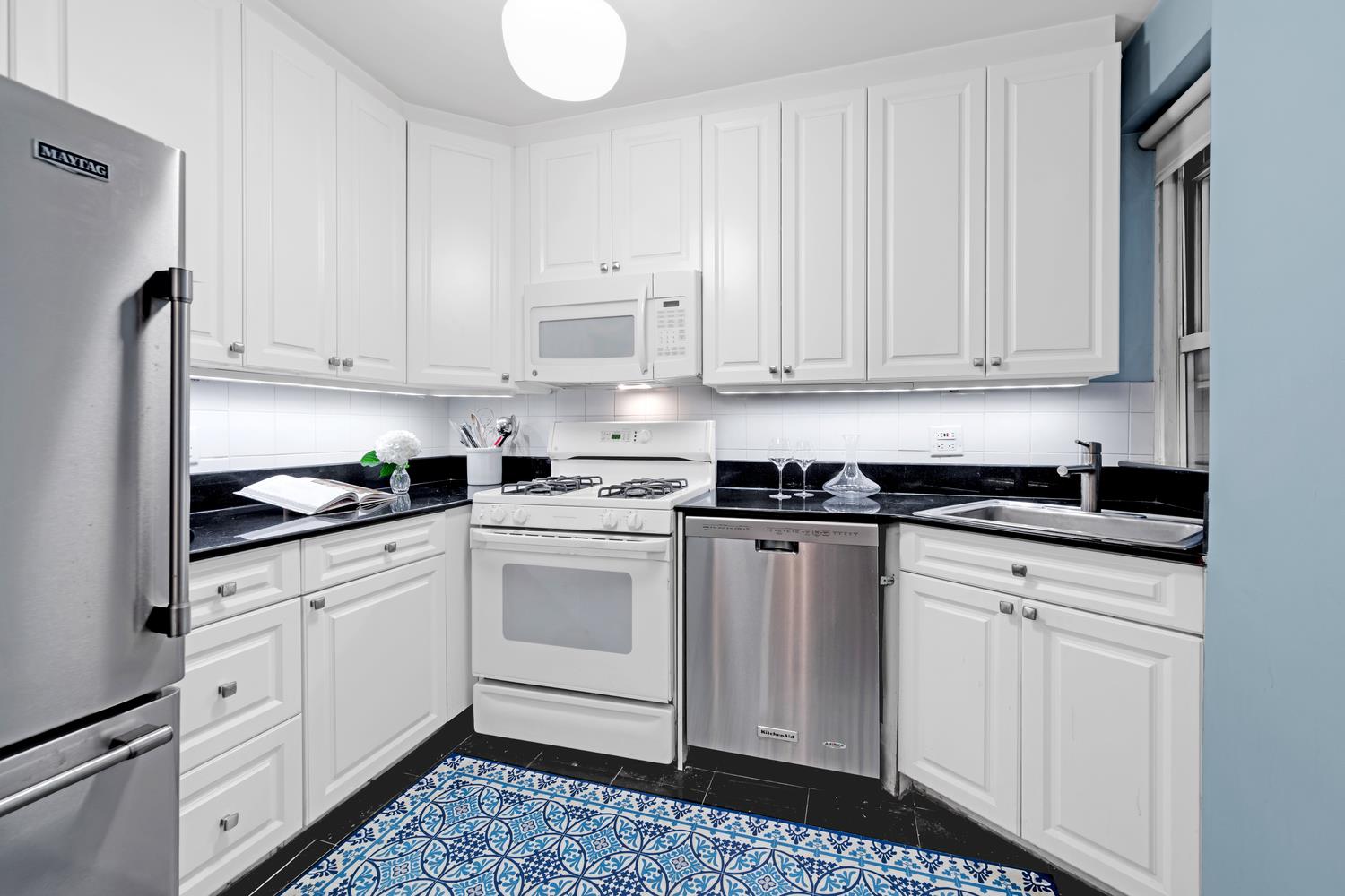 #5 photo, 424 E 52ND Street, マンハッタン Beekman , NY 10022