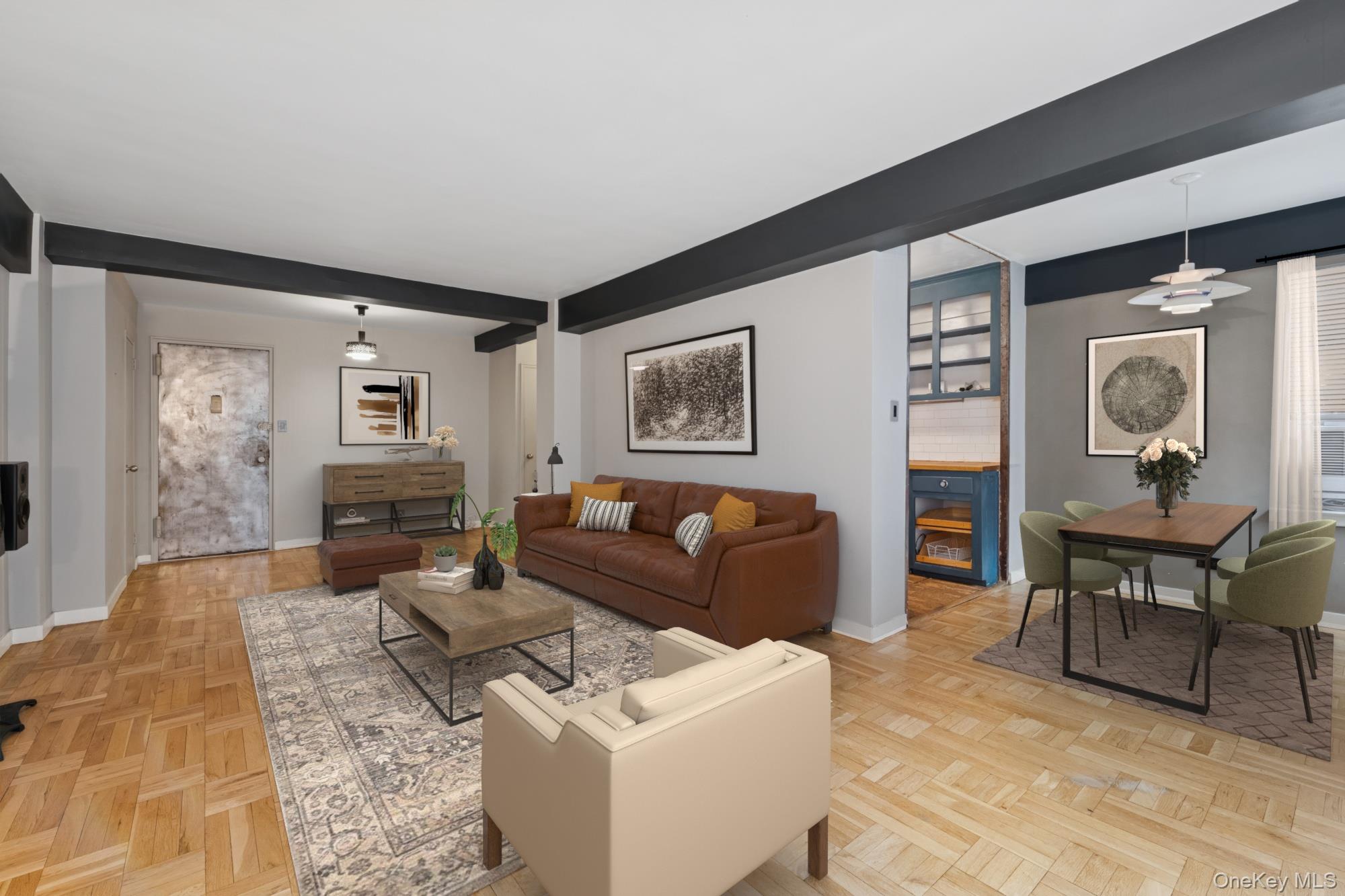 #2 photo, 110-20 71st Road, फॉरेस्ट हिल्स Forest Hills , NY 11375