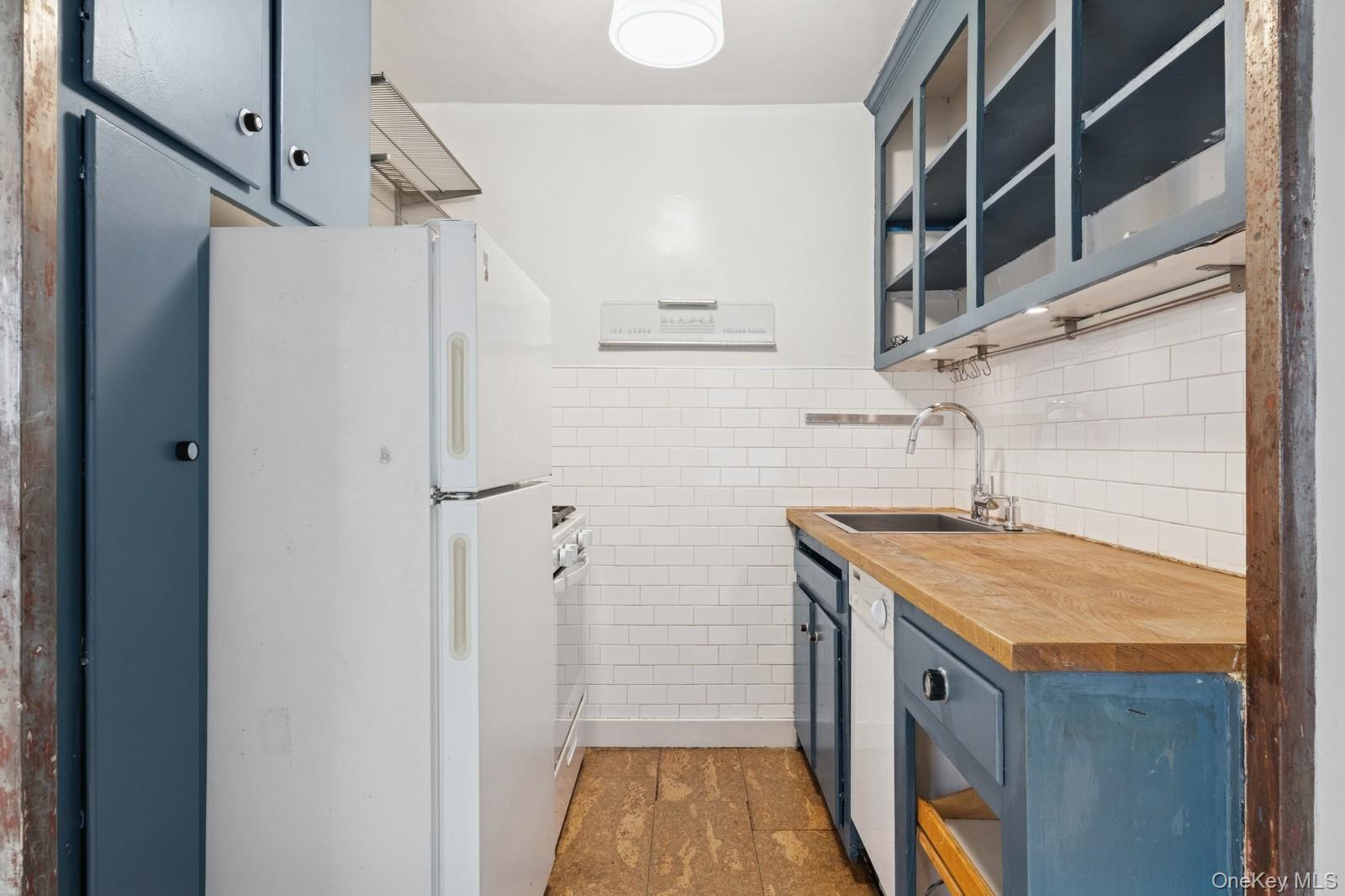 #4 photo, 110-20 71st Road, फॉरेस्ट हिल्स Forest Hills , NY 11375