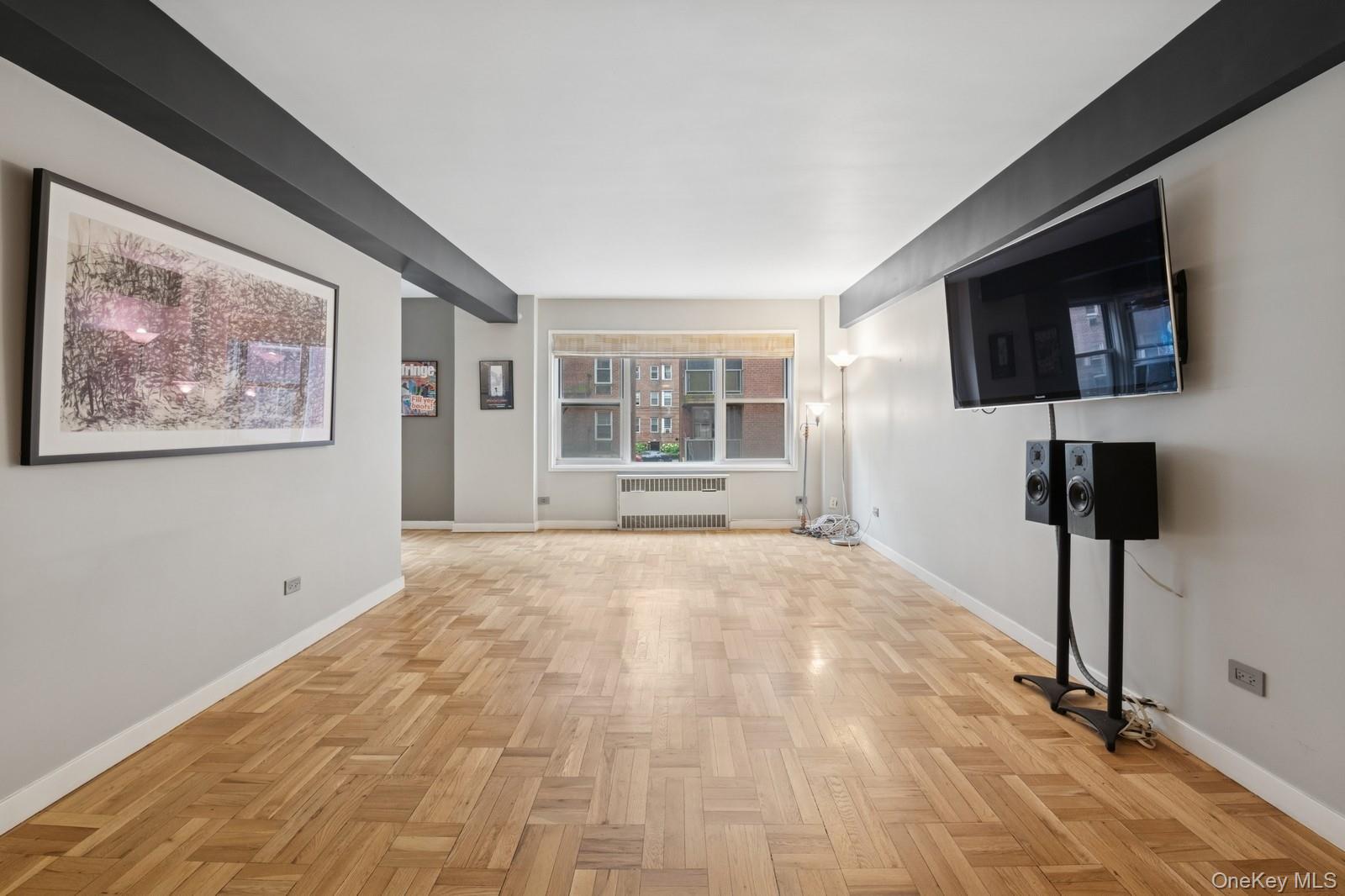 #6 photo, 110-20 71st Road, फॉरेस्ट हिल्स Forest Hills , NY 11375