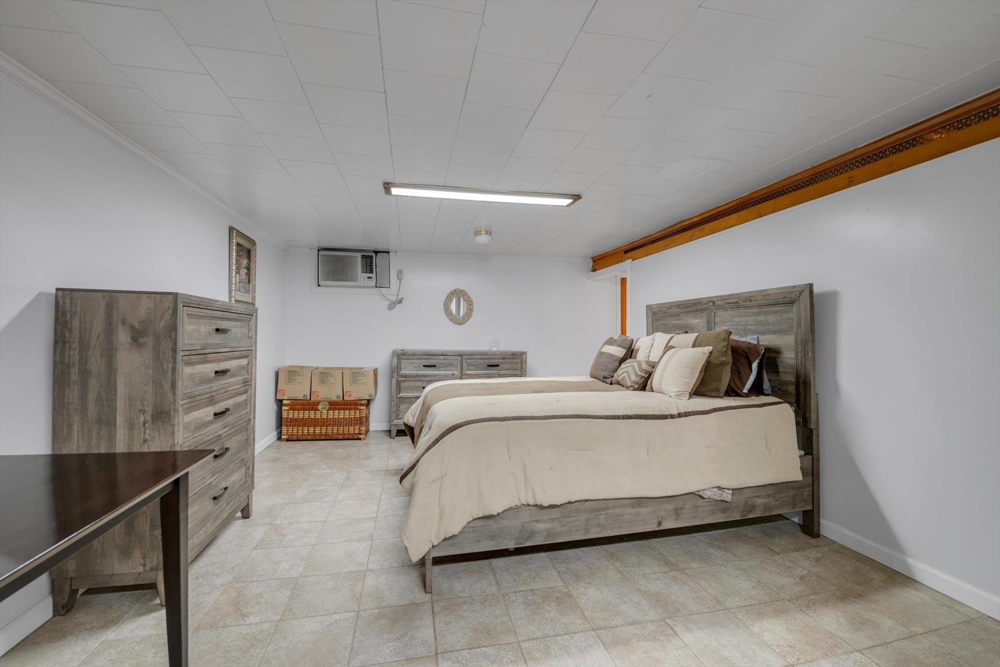 #14 photo, 6303 74th Street, クイーンズ区 Middle Village , NY 11379