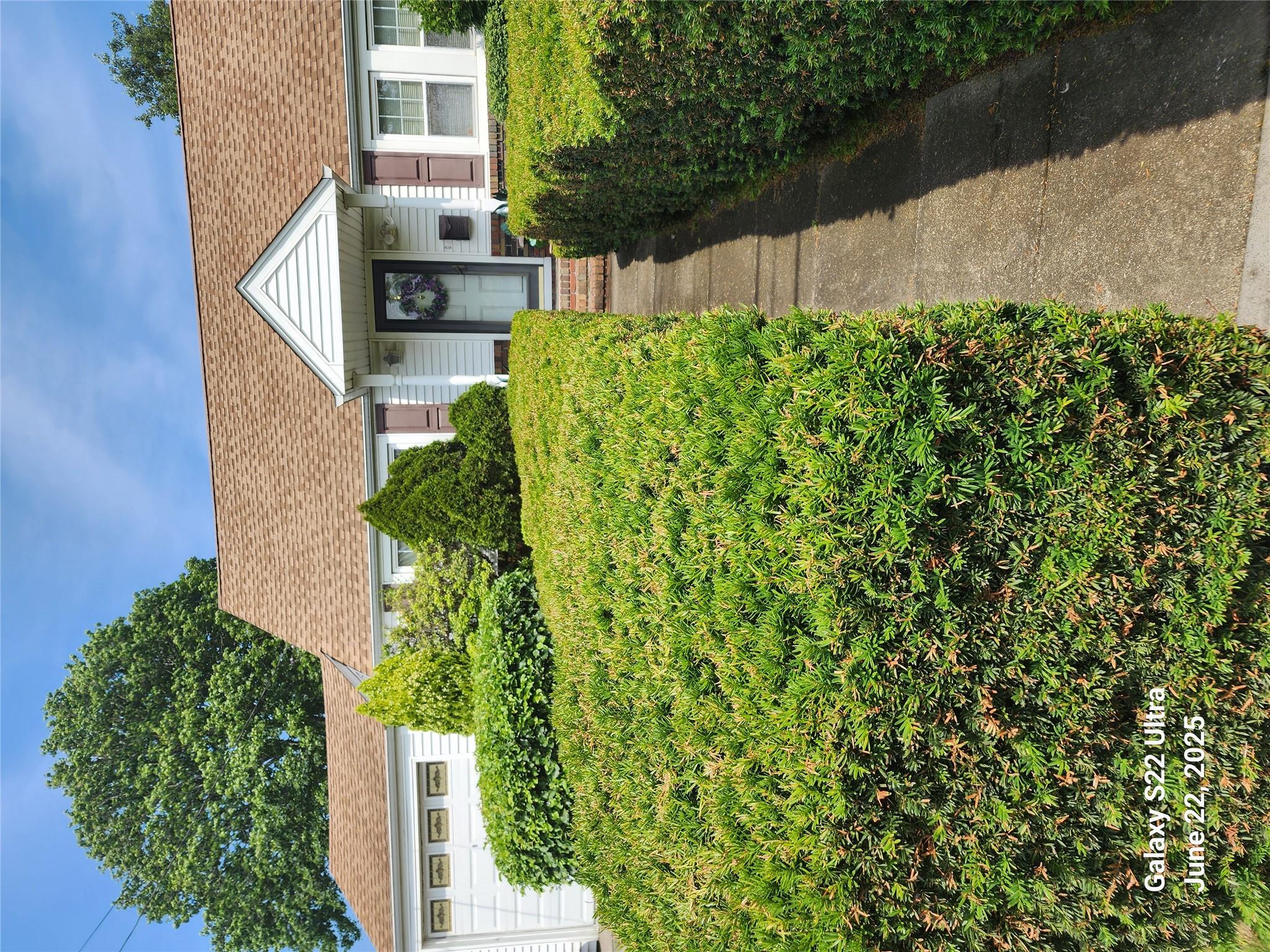 #1 photo, 99 E 6th Street, Deer Park , NY 11729