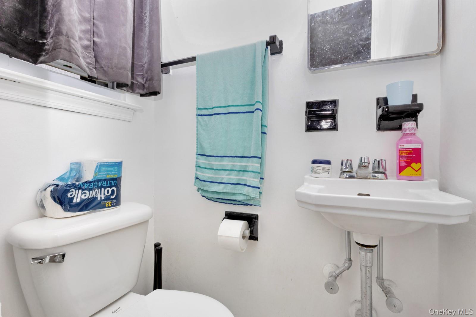 #11 photo, 66-48 73rd Place, クイーンズ区 Middle Village , NY 11379