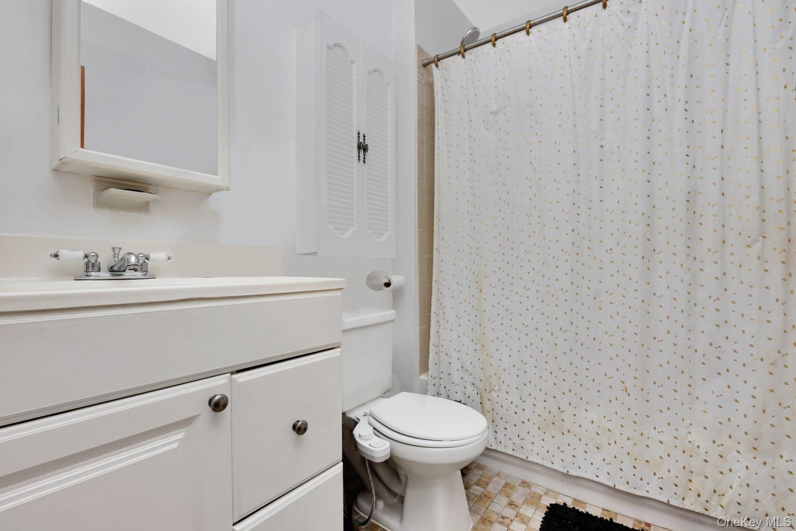 #15 photo, 66-48 73rd Place, クイーンズ区 Middle Village , NY 11379