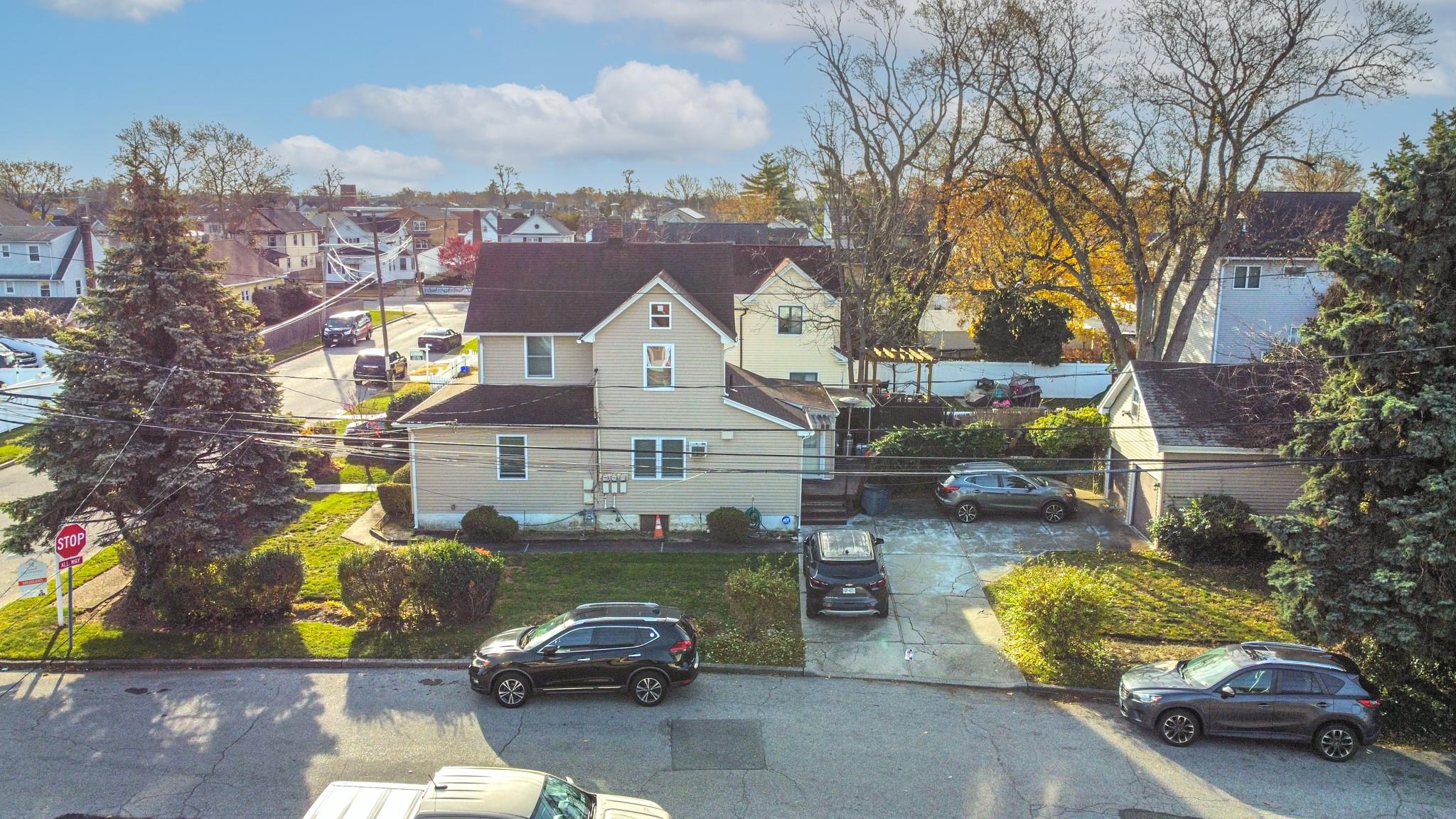 #1 photo, 2984 Dorlon, ناسو Baldwin , NY 11510