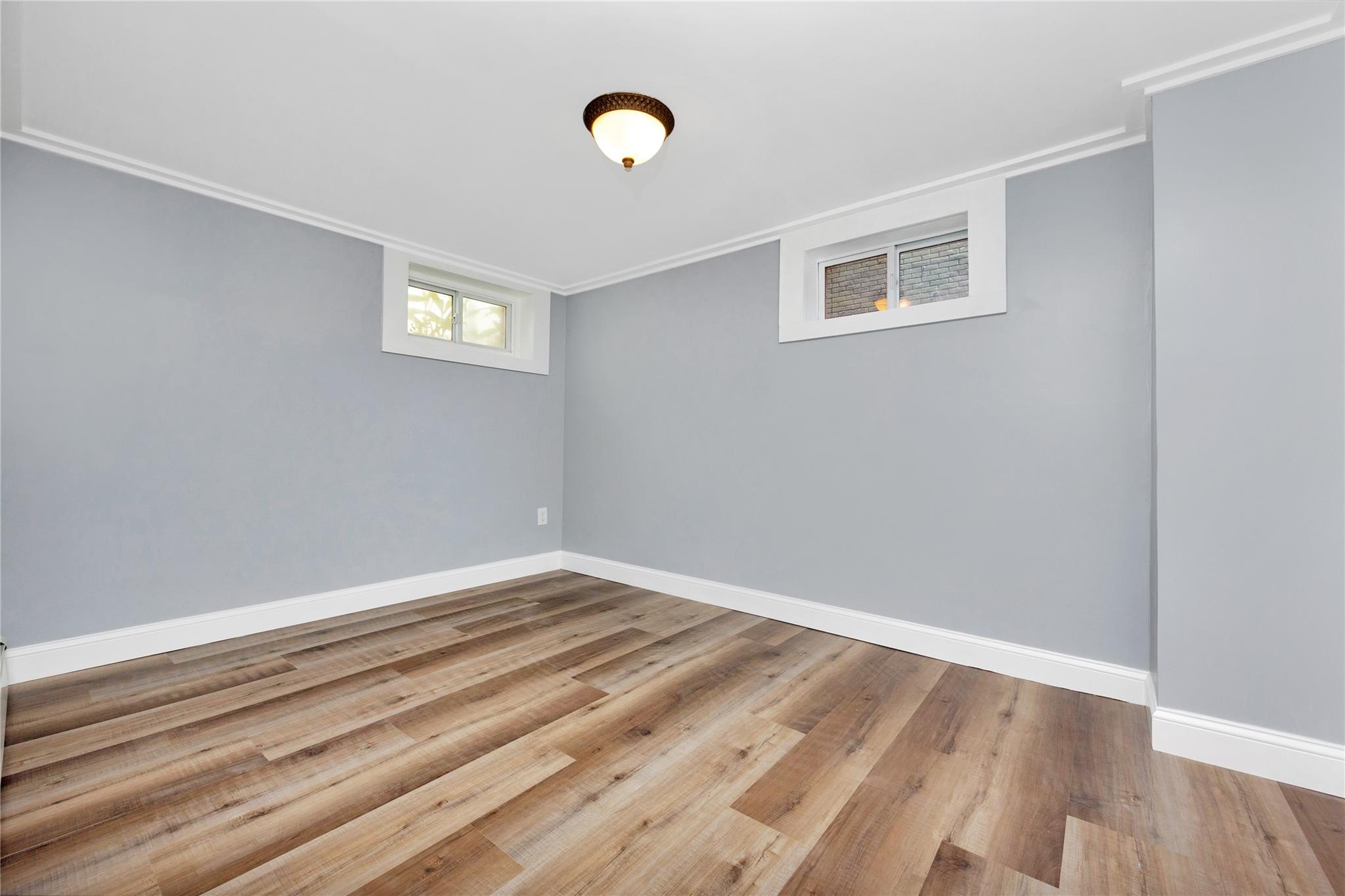 #14 photo, 483 Merrick Road, ナッソー郡 Lynbrook , NY 11563