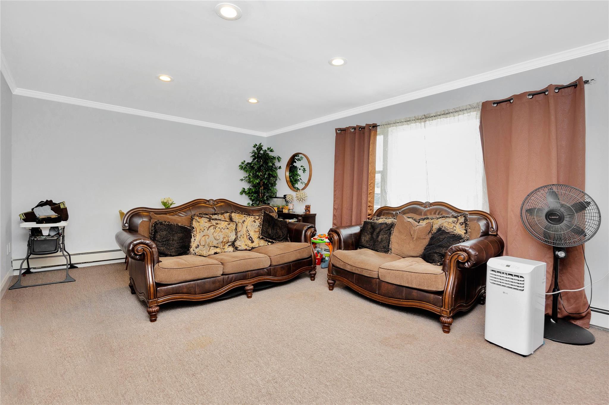 #17 photo, 483 Merrick Road, ナッソー郡 Lynbrook , NY 11563