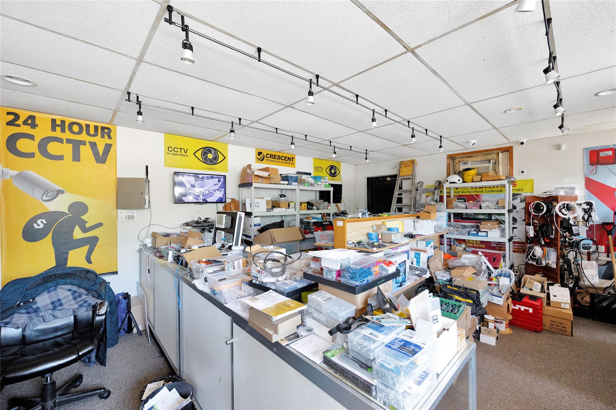 #3 photo, 626 Merrick Road, ナッソー郡 Lynbrook , NY 11563