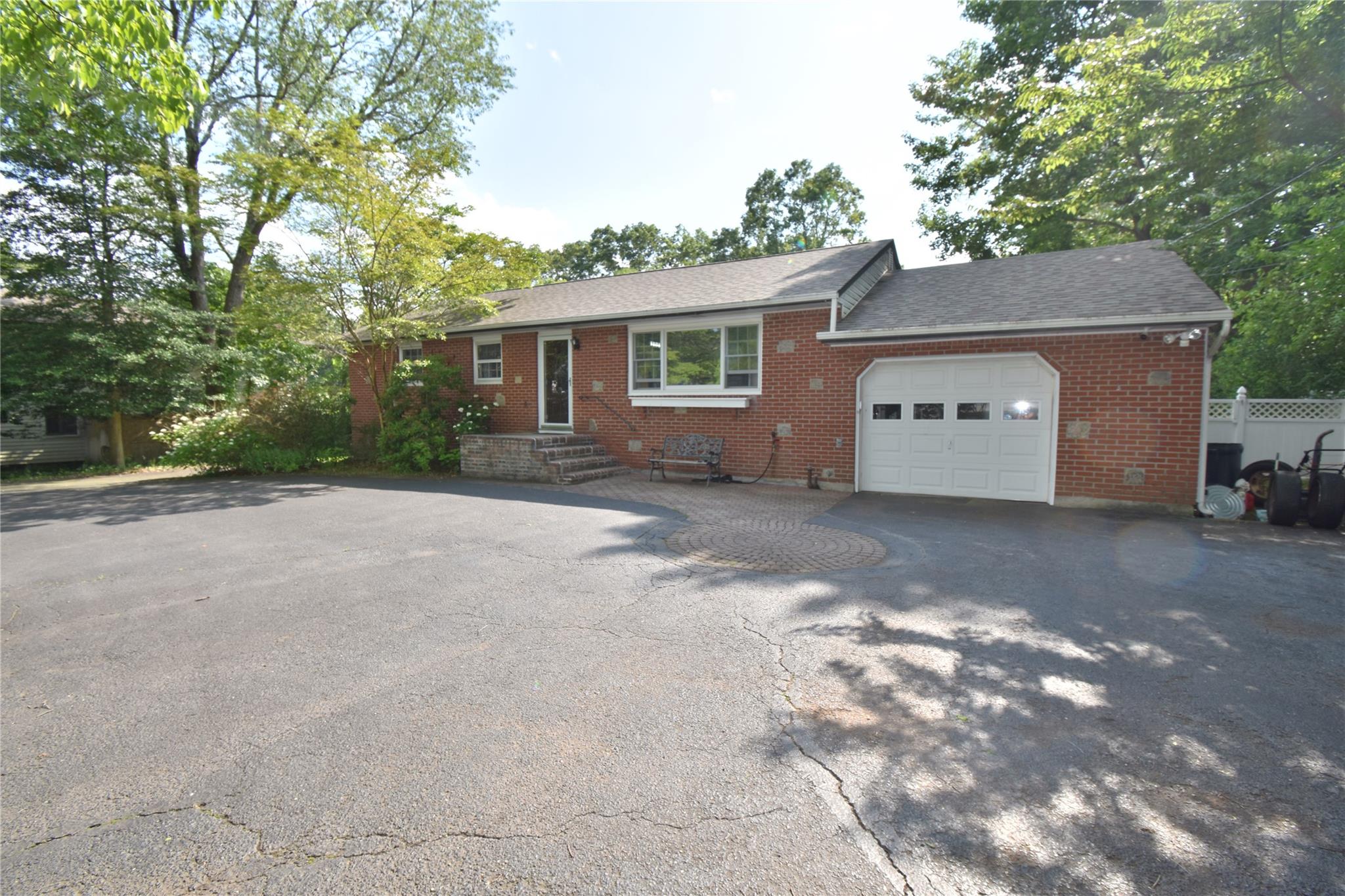 #3 photo, 90 Haven Avenue, サフォーク郡 Ronkonkoma , NY 11779