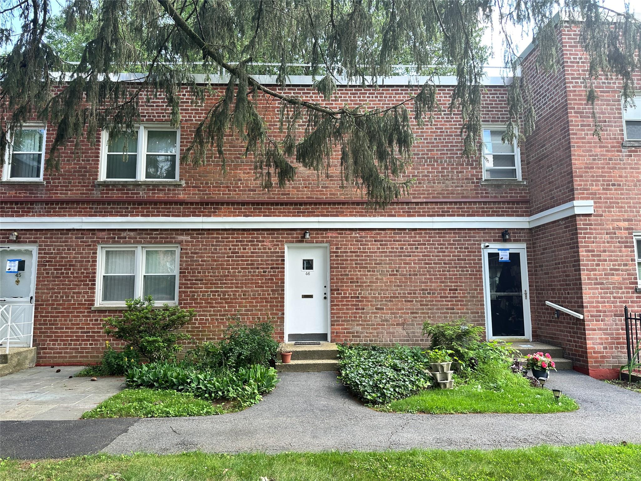 #1 photo, 125 N Washington Avenue, Hartsdale , NY 10530