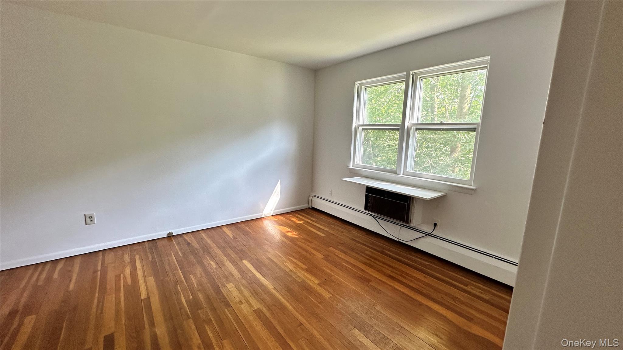 #9 photo, 125 N Washington Avenue, Hartsdale , NY 10530