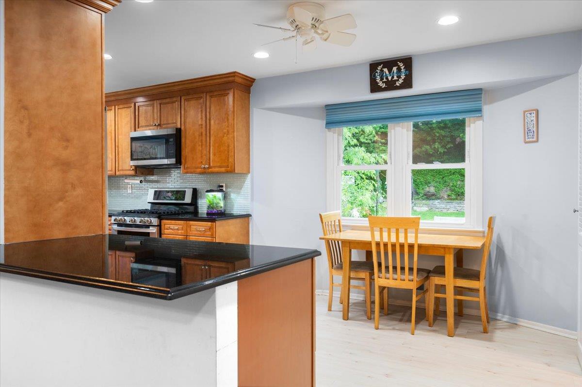 #12 photo, 71 Harlan Drive, 纽约州 New Rochelle , NY 10804