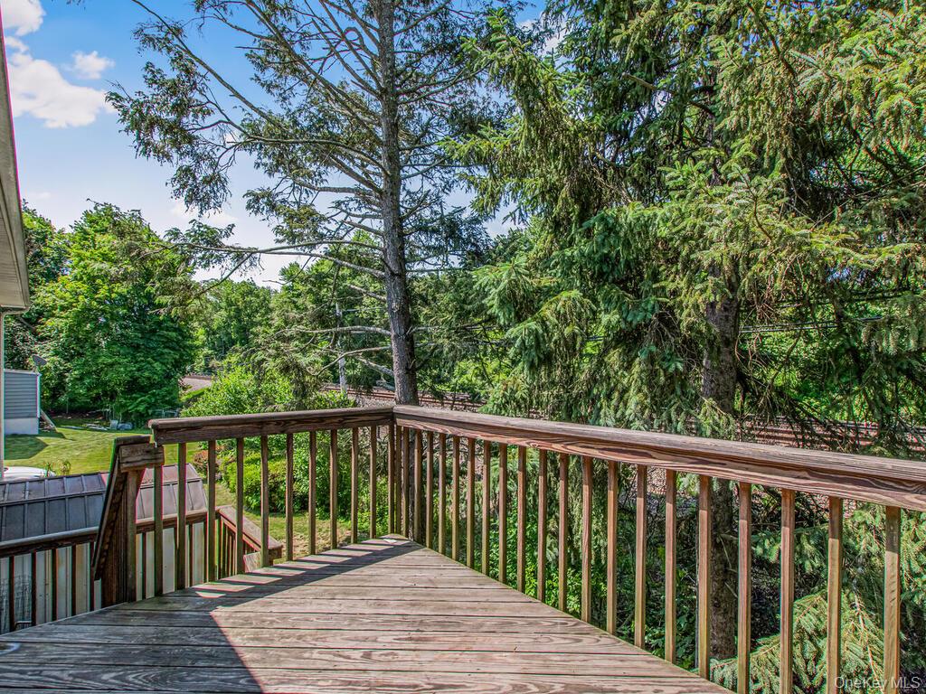 #16 photo, 237 Brady Avenue, Hawthorne , NY 10532