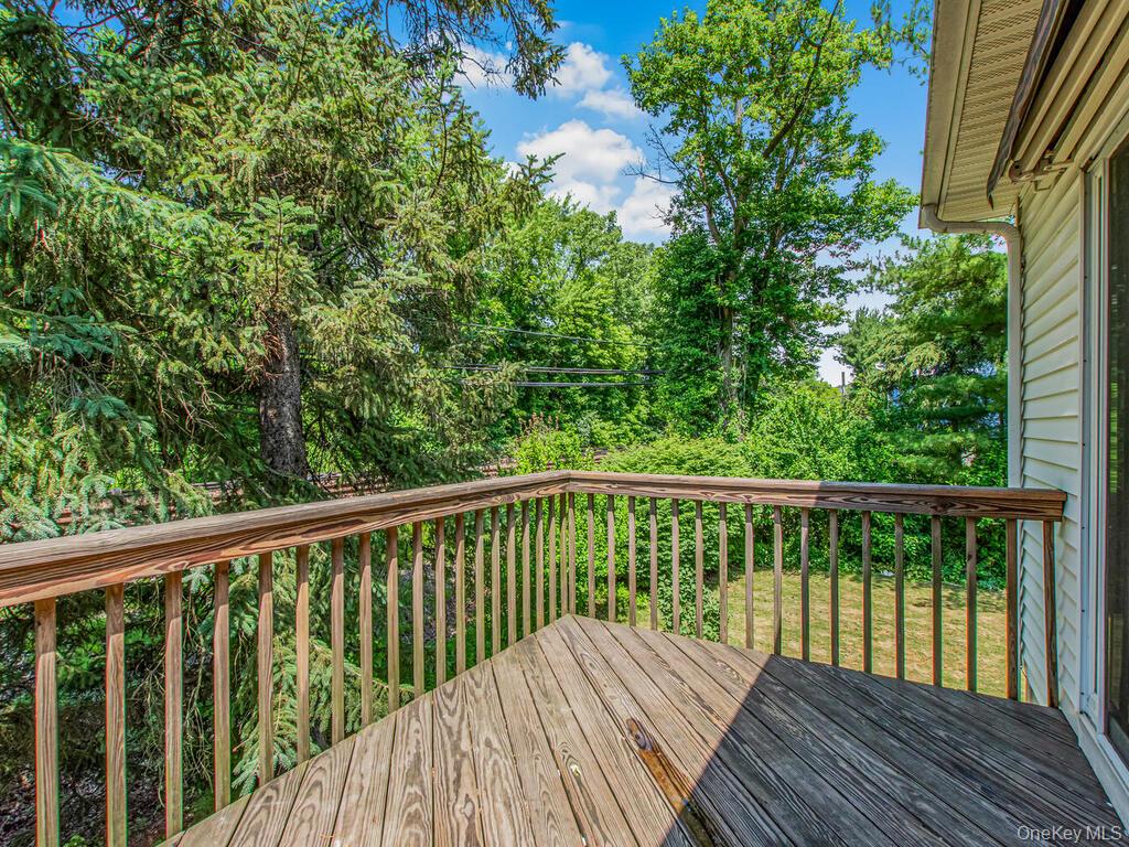 #17 photo, 237 Brady Avenue, Hawthorne , NY 10532