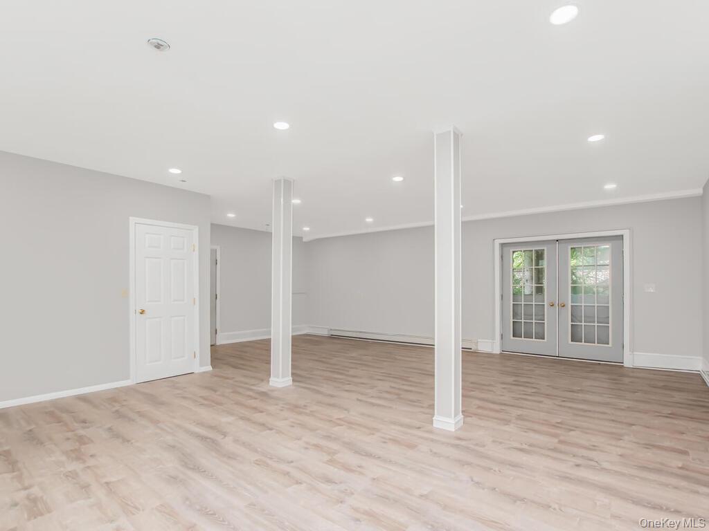 #20 photo, 237 Brady Avenue, Hawthorne , NY 10532