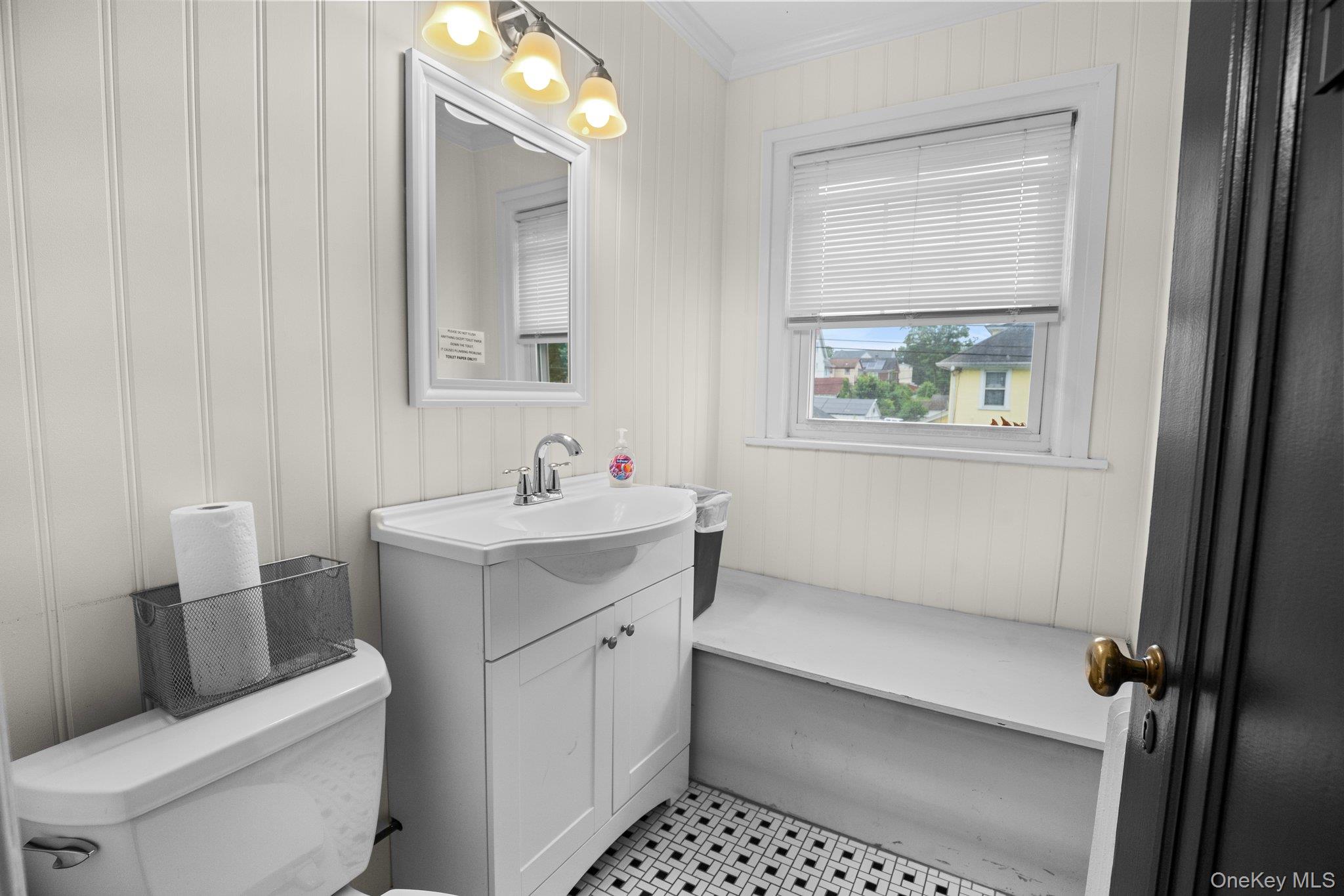 #8 photo, 62 Waller Avenue, White Plains , NY 10605