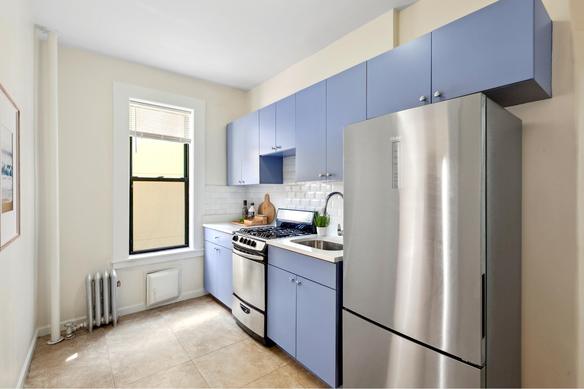 #1 photo, 171 MESEROLE Street, 威廉斯堡 Williamsburg,South , NY 11206