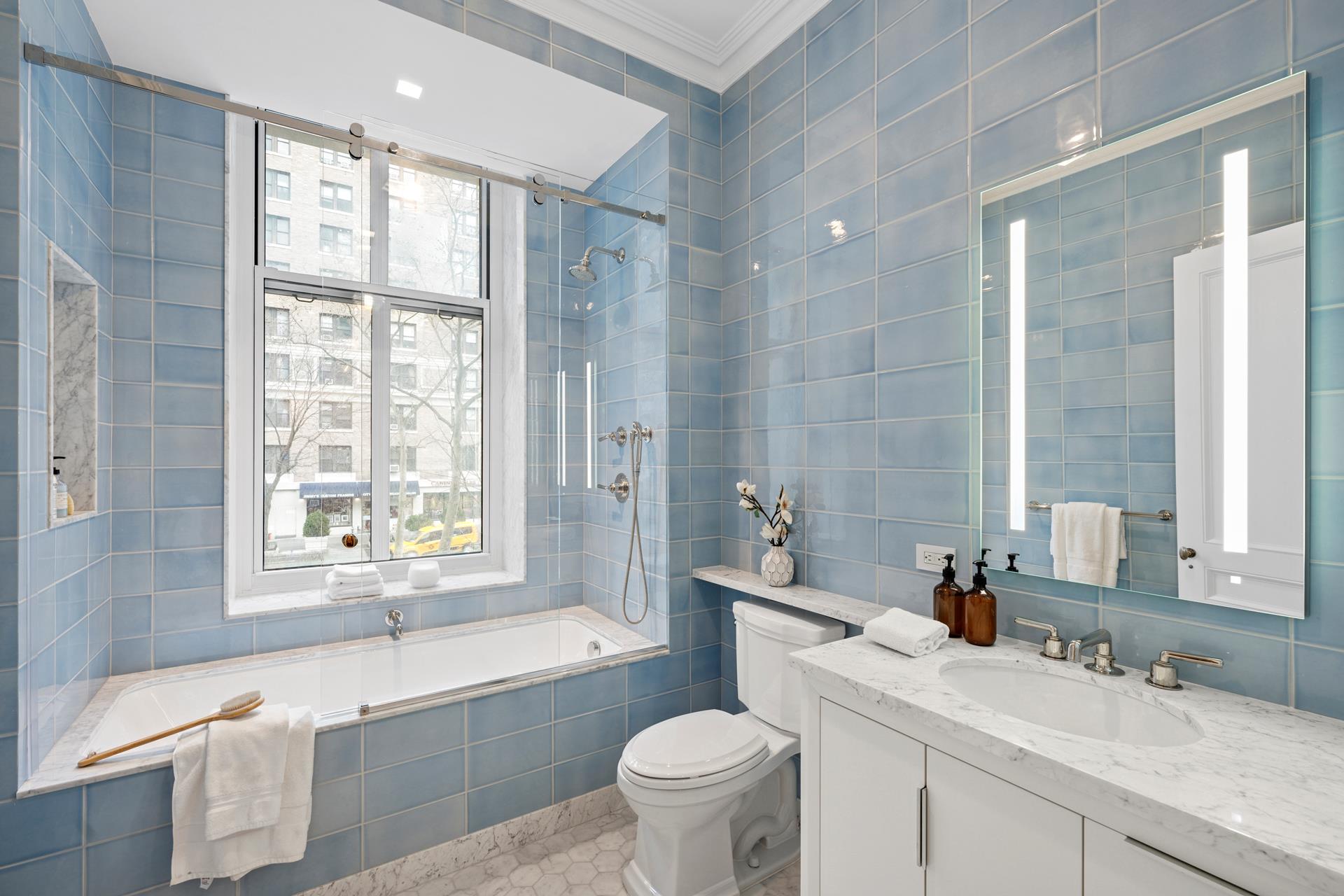 #12 photo, 390 W END Avenue, マンハッタン Upper West Side , NY 10024